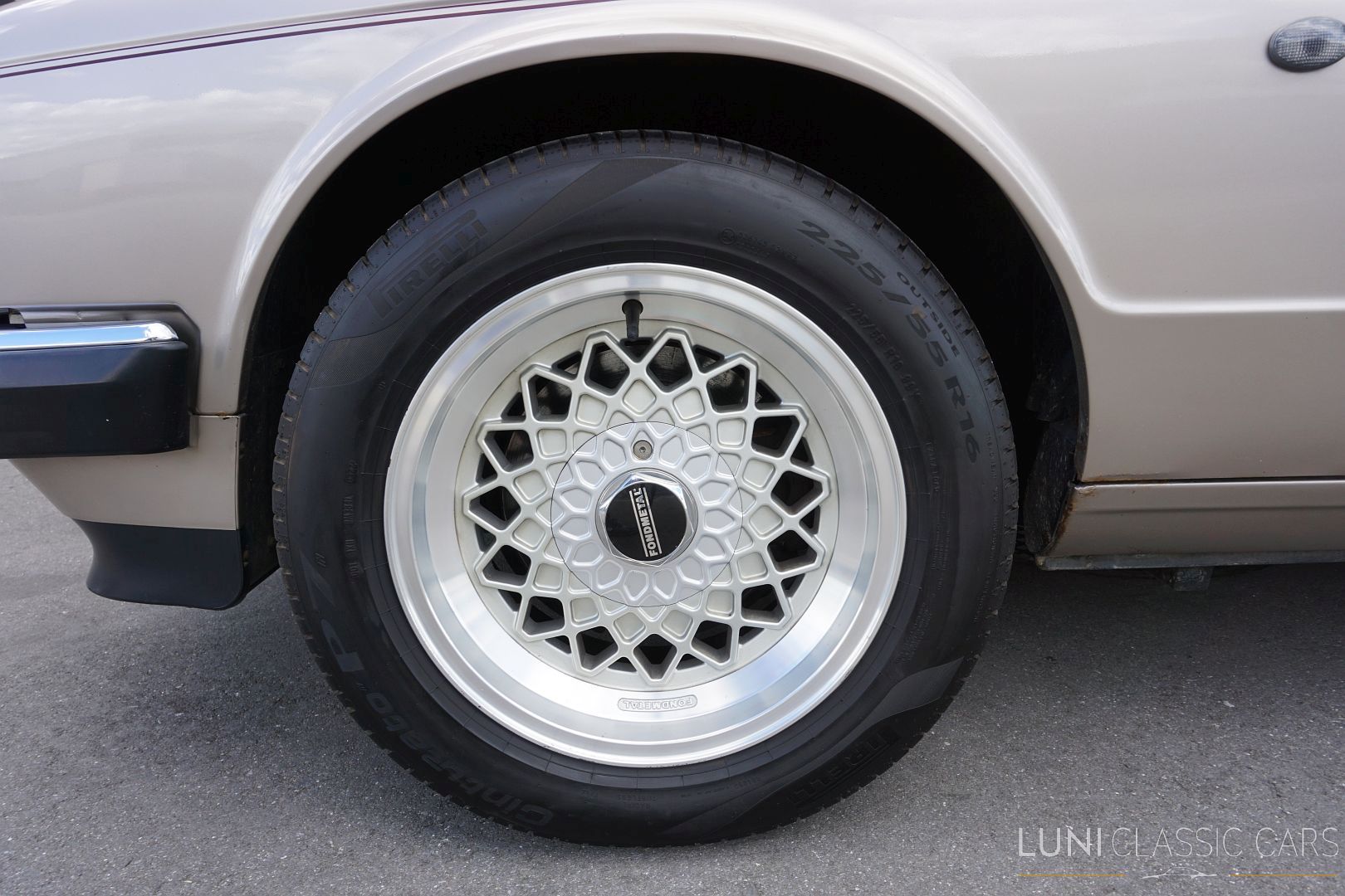 Jaguar XJ40 Sovereign 3.6