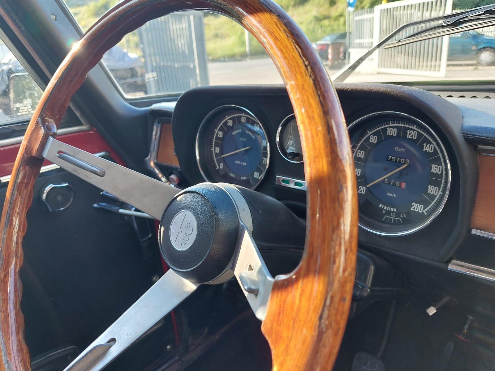 Alfa Romeo Giulia Nuova Super 1300