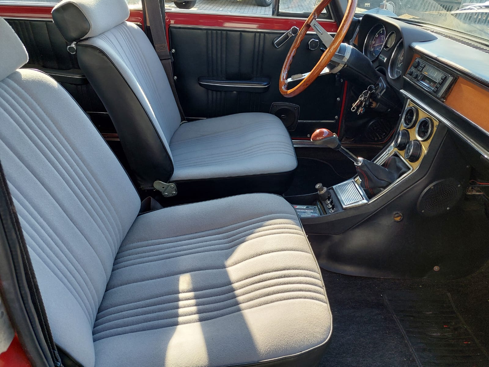 Alfa Romeo Giulia Nuova Super 1300