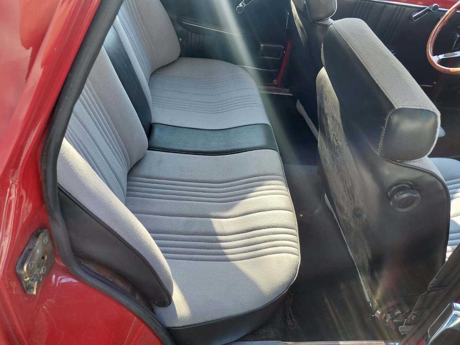 Alfa Romeo Giulia Nuova Super 1300