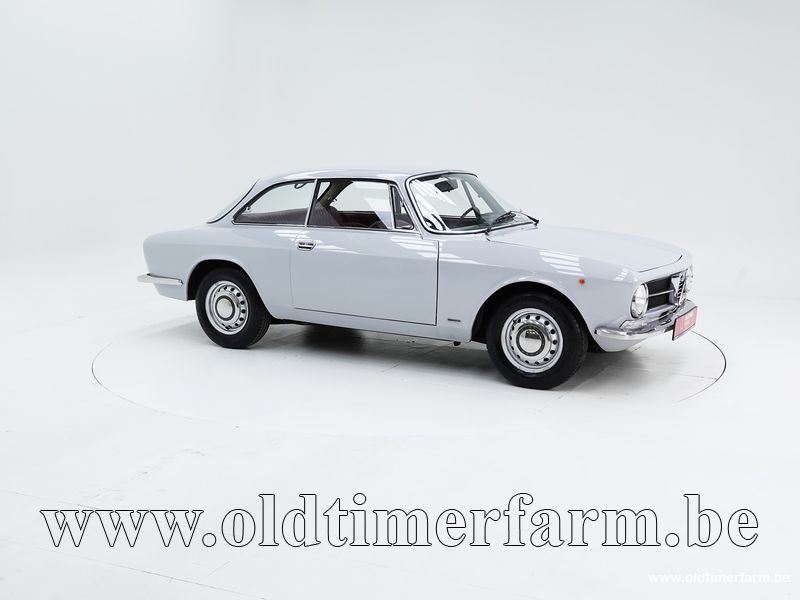 Alfa Romeo 1300 GT Junior \'71 