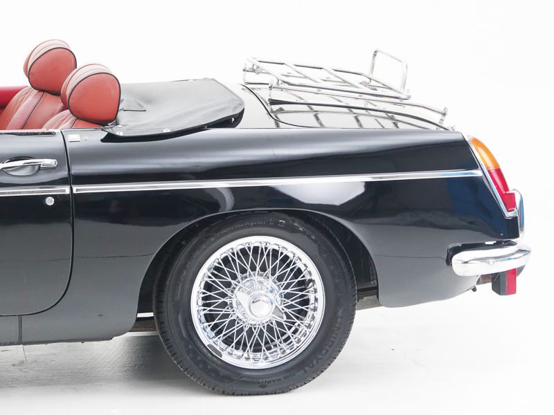MG B \'68 