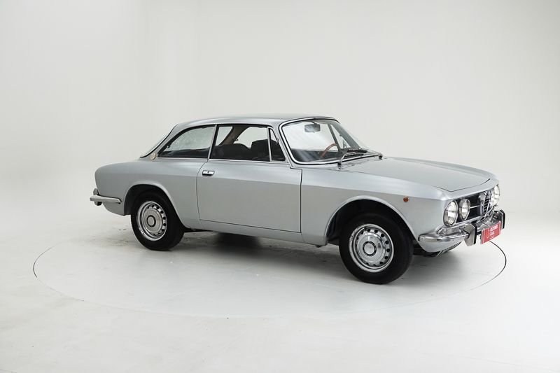 Alfa Romeo GTV 1750 \'71 