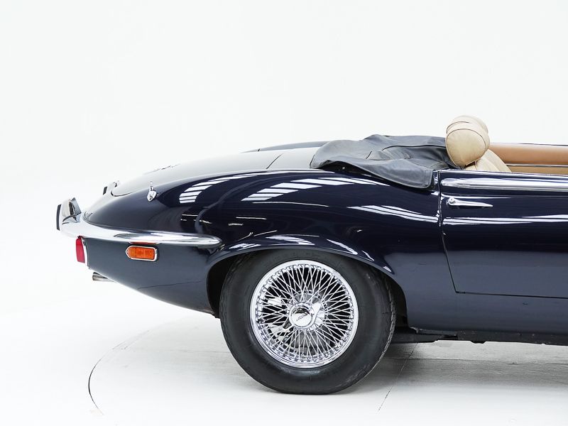Jaguar E-Type Series 3 V12 