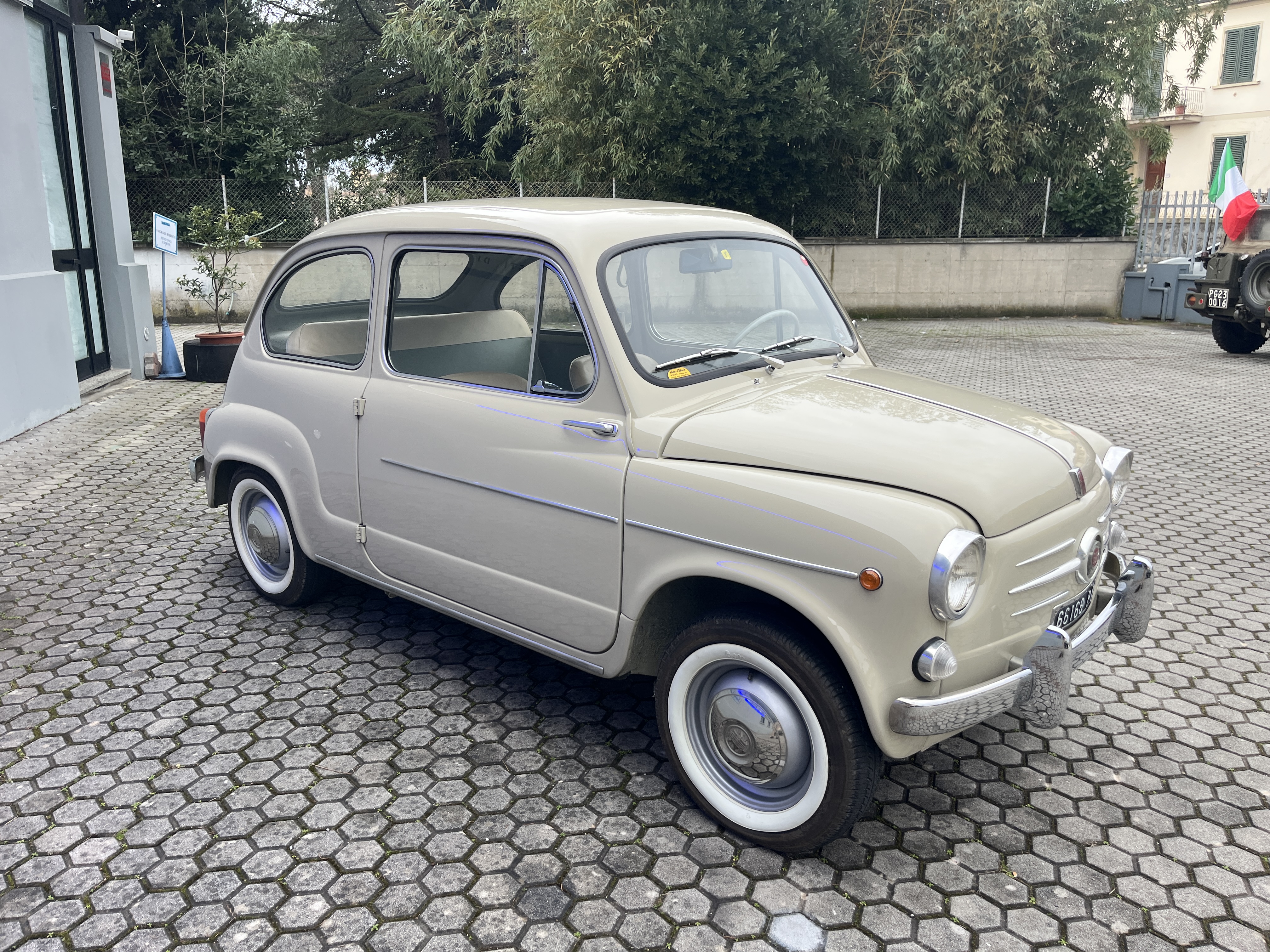 FIAT 600 D