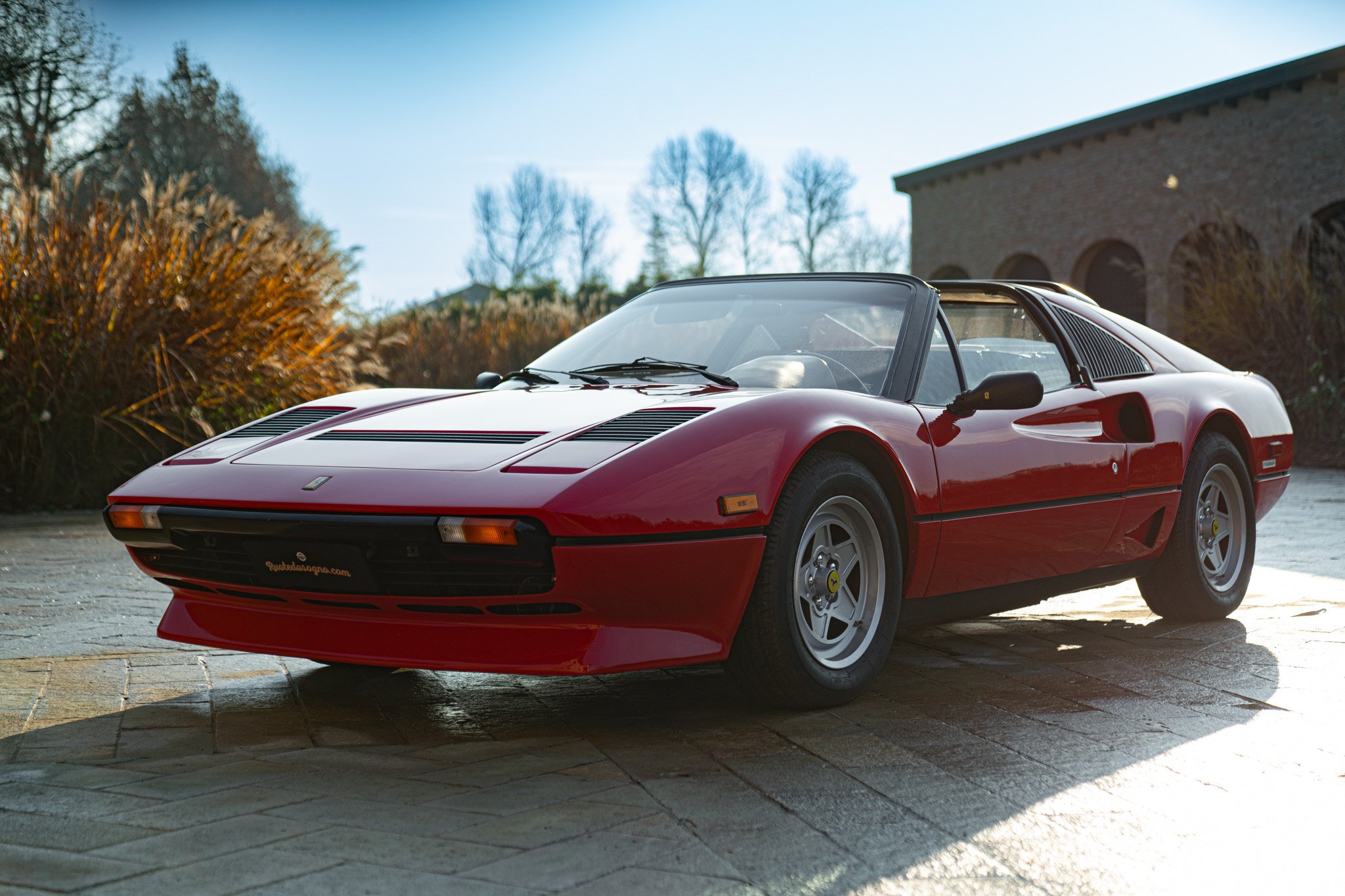 Ferrari FERRARI 208 GTS TURBO 