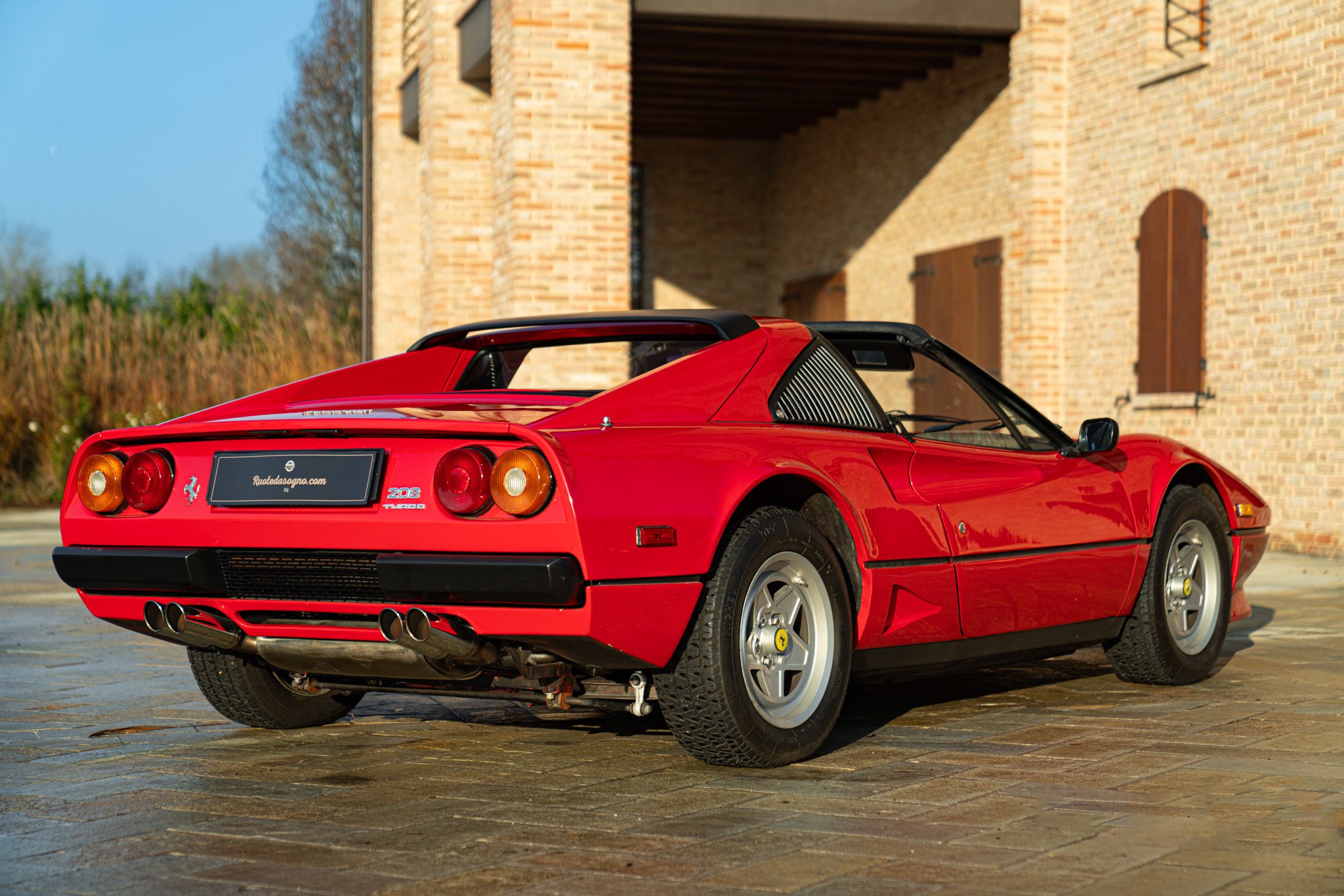 Ferrari FERRARI 208 GTS TURBO 