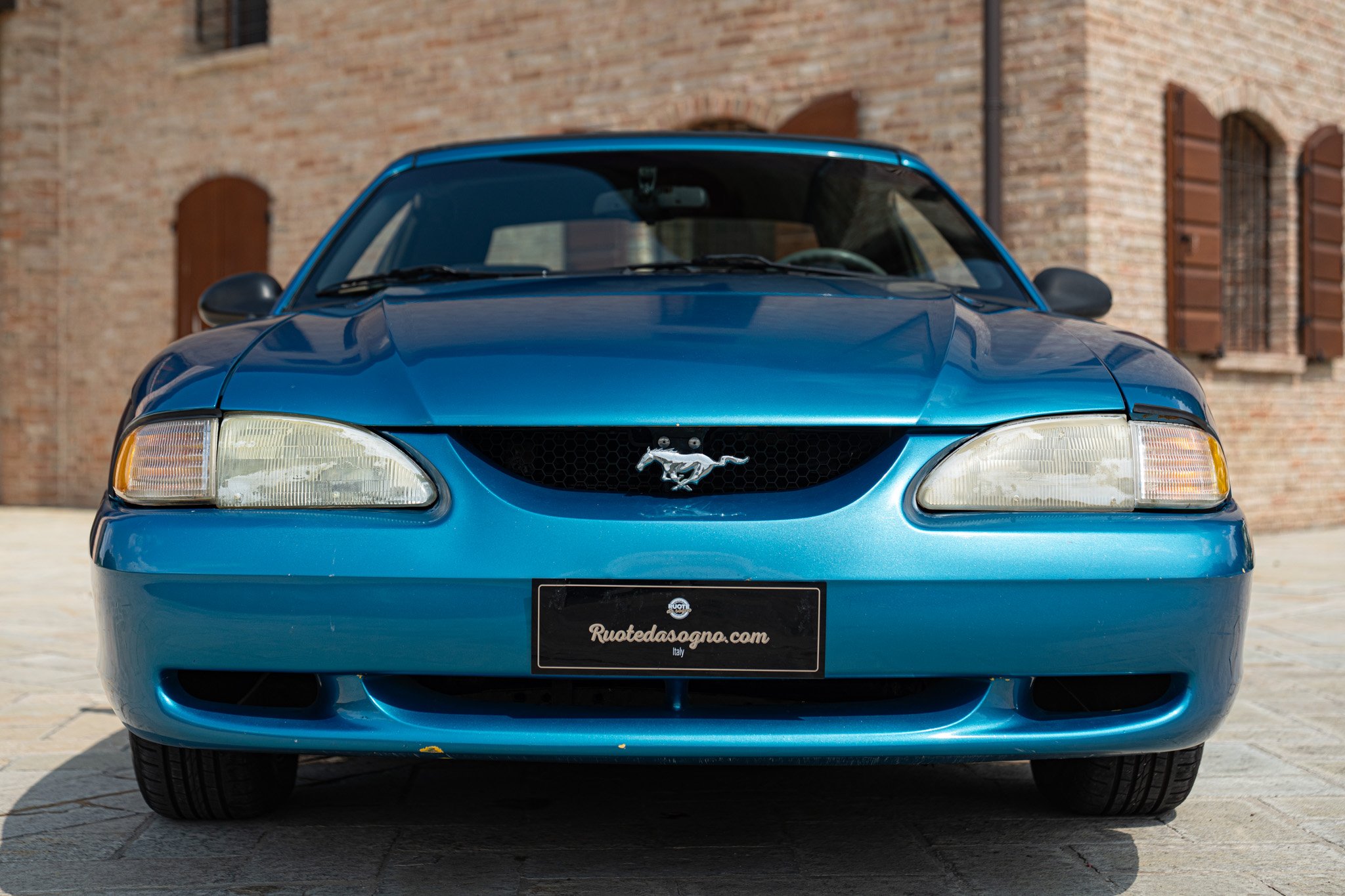Ford MUSTANG CABRIOLET 