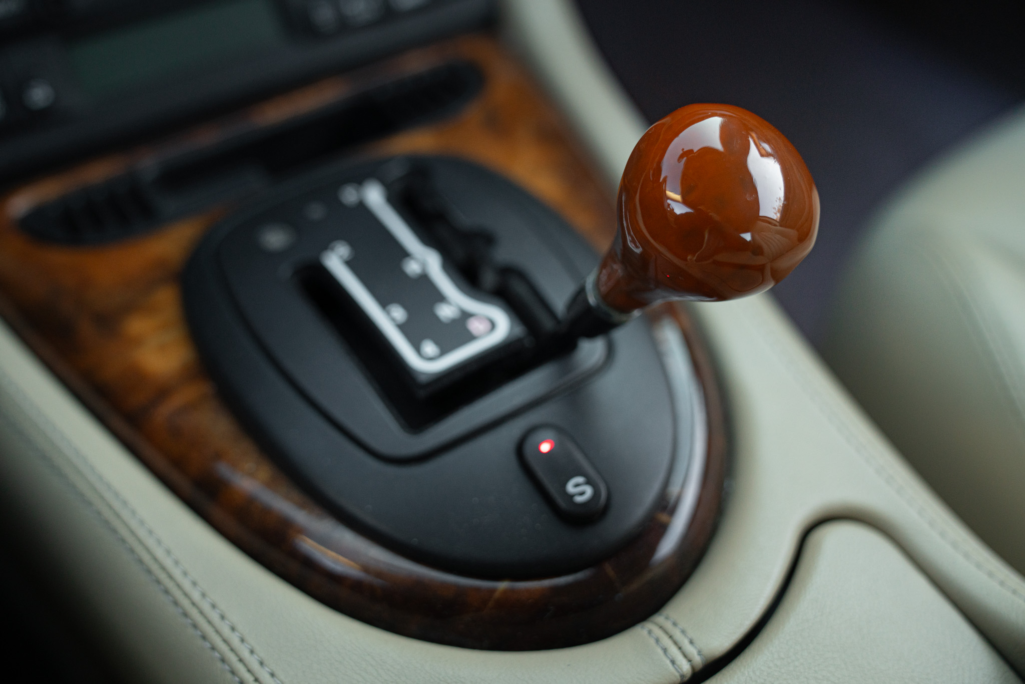 Jaguar XK8 