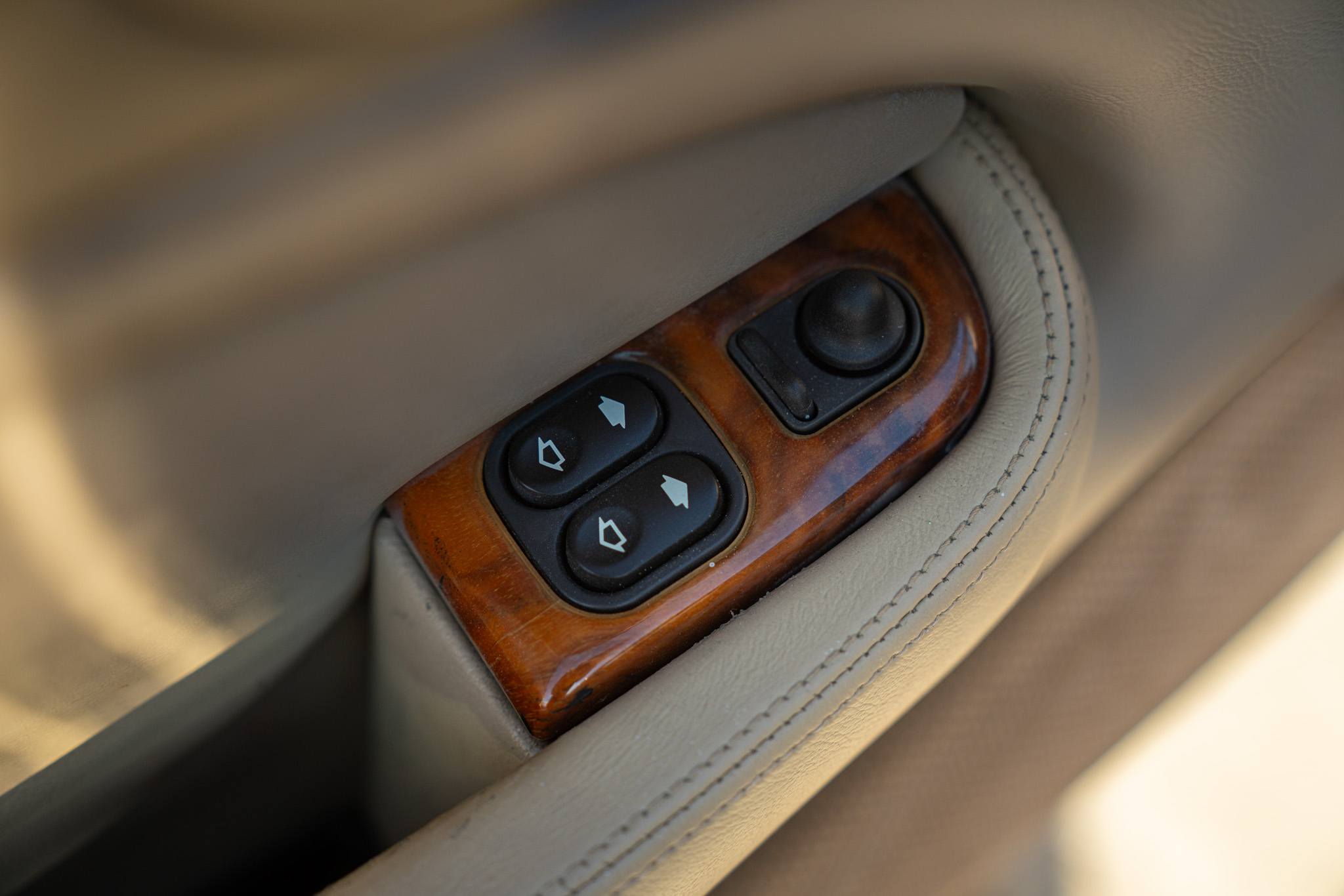 Jaguar XK8 