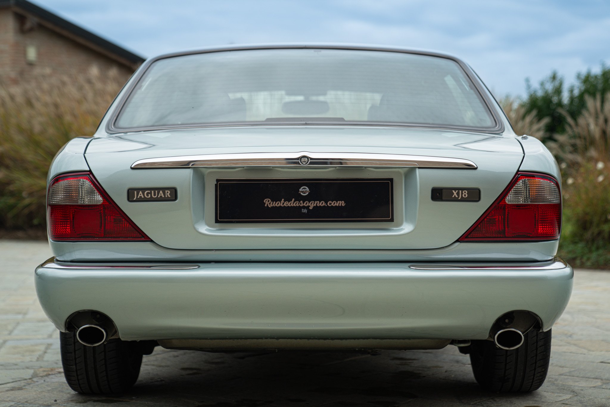 Jaguar XJ8 3.2 