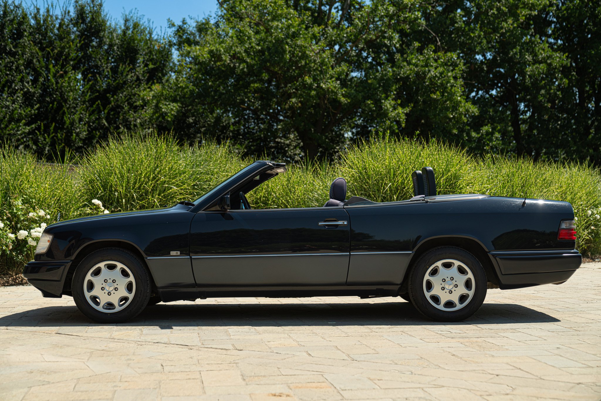 Mercedes Benz CE 200 CABRIO 