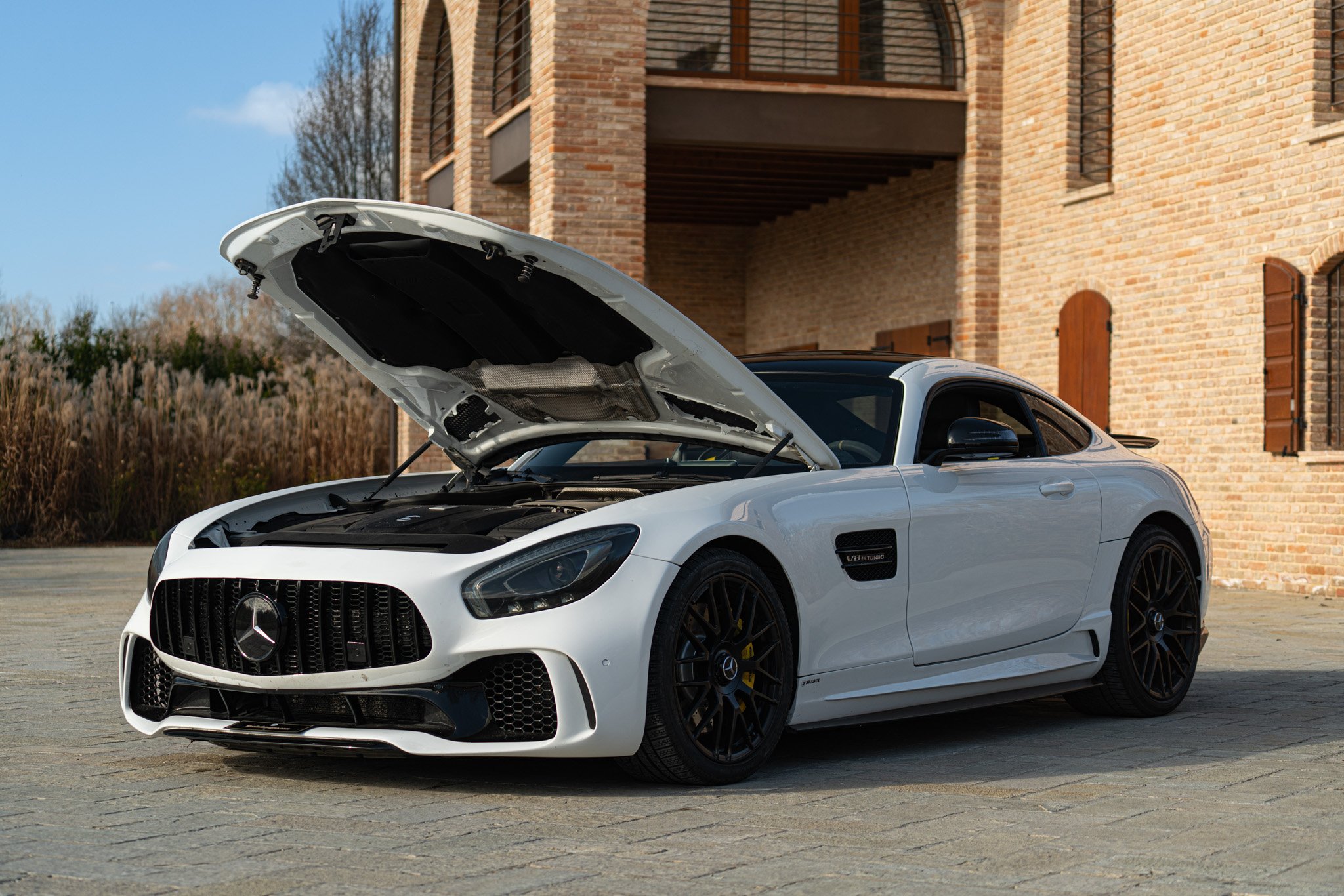 Mercedes Benz AMG GT 