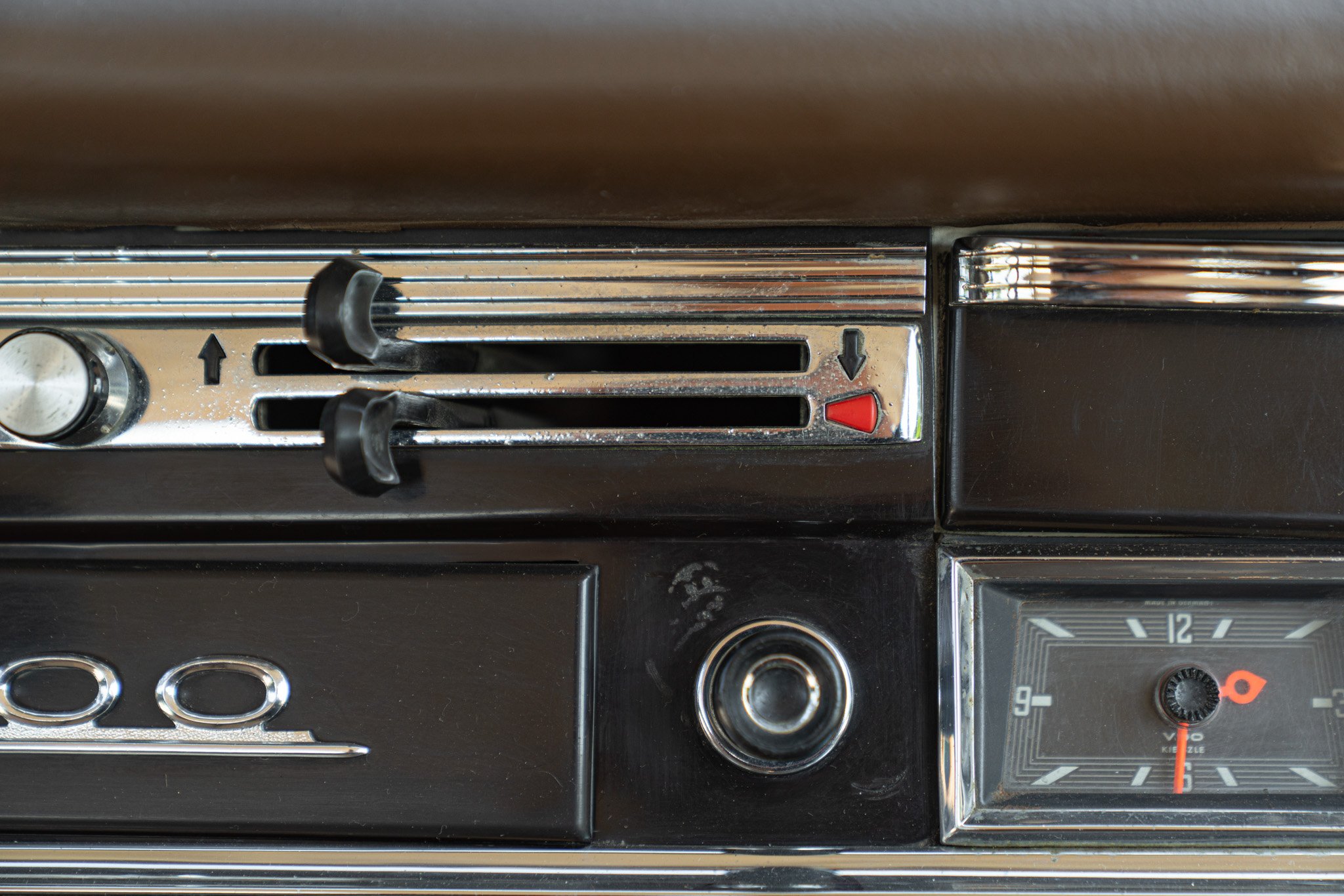 Mercedes Benz 200 CODINE 