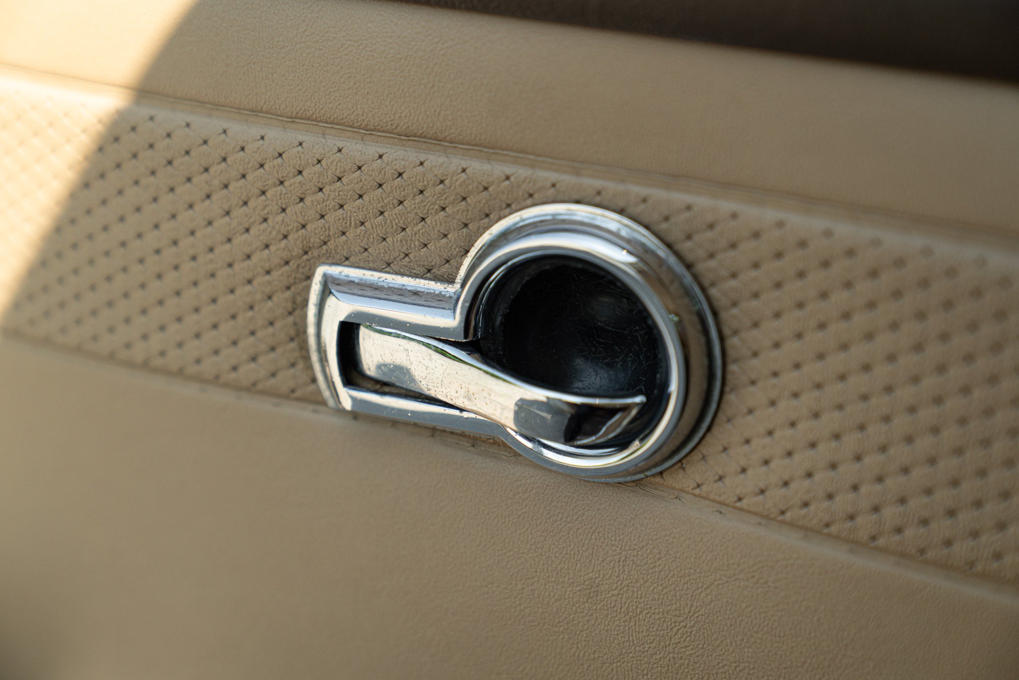 Mercedes Benz 200 CODINE 