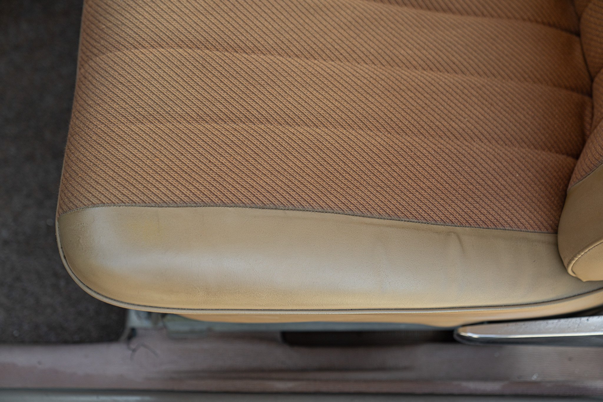 Mercedes Benz 200 CODINE 