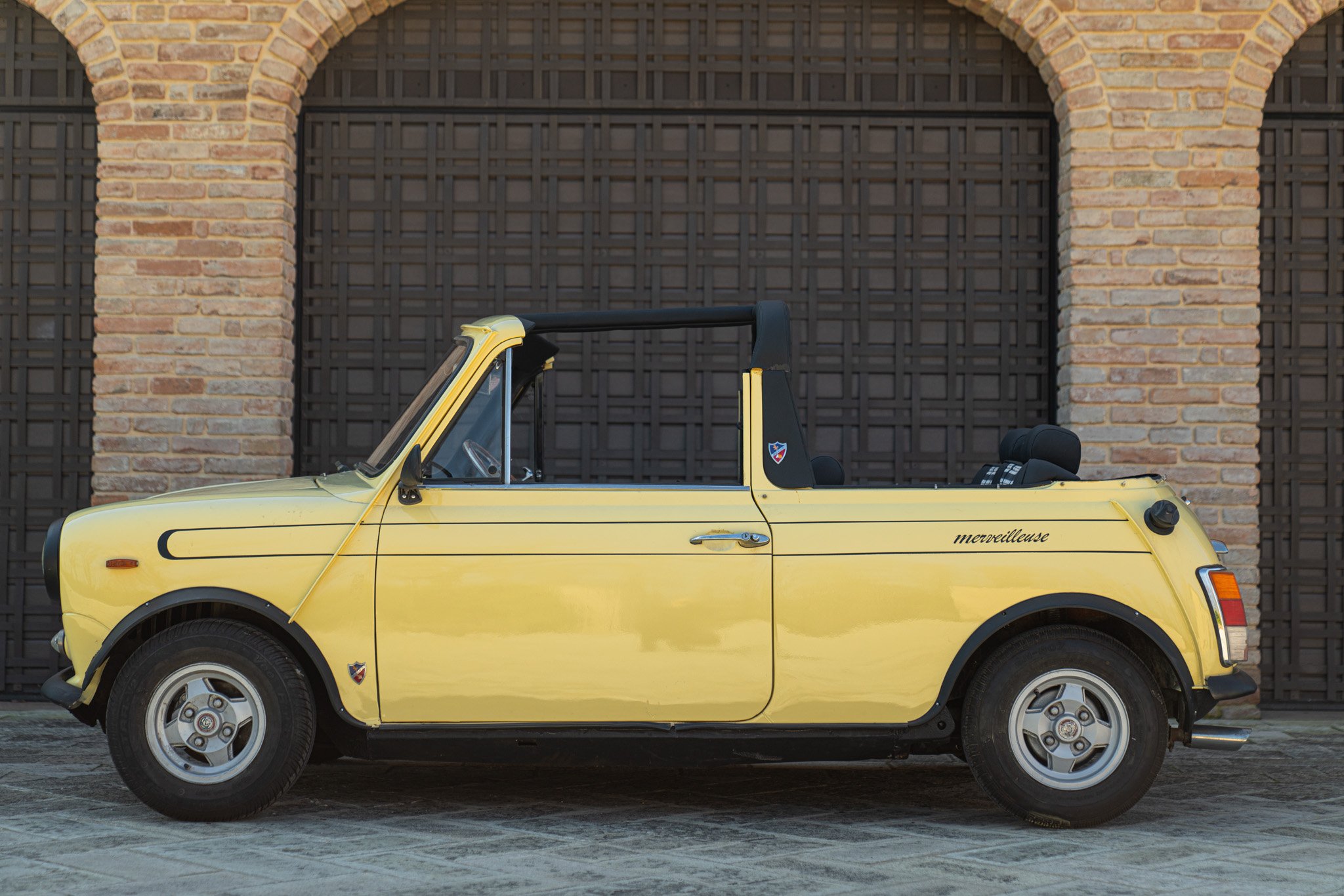 Innocenti MINI COOPER CABRIOLET BOANO \"MERVEILLEUSE\" 