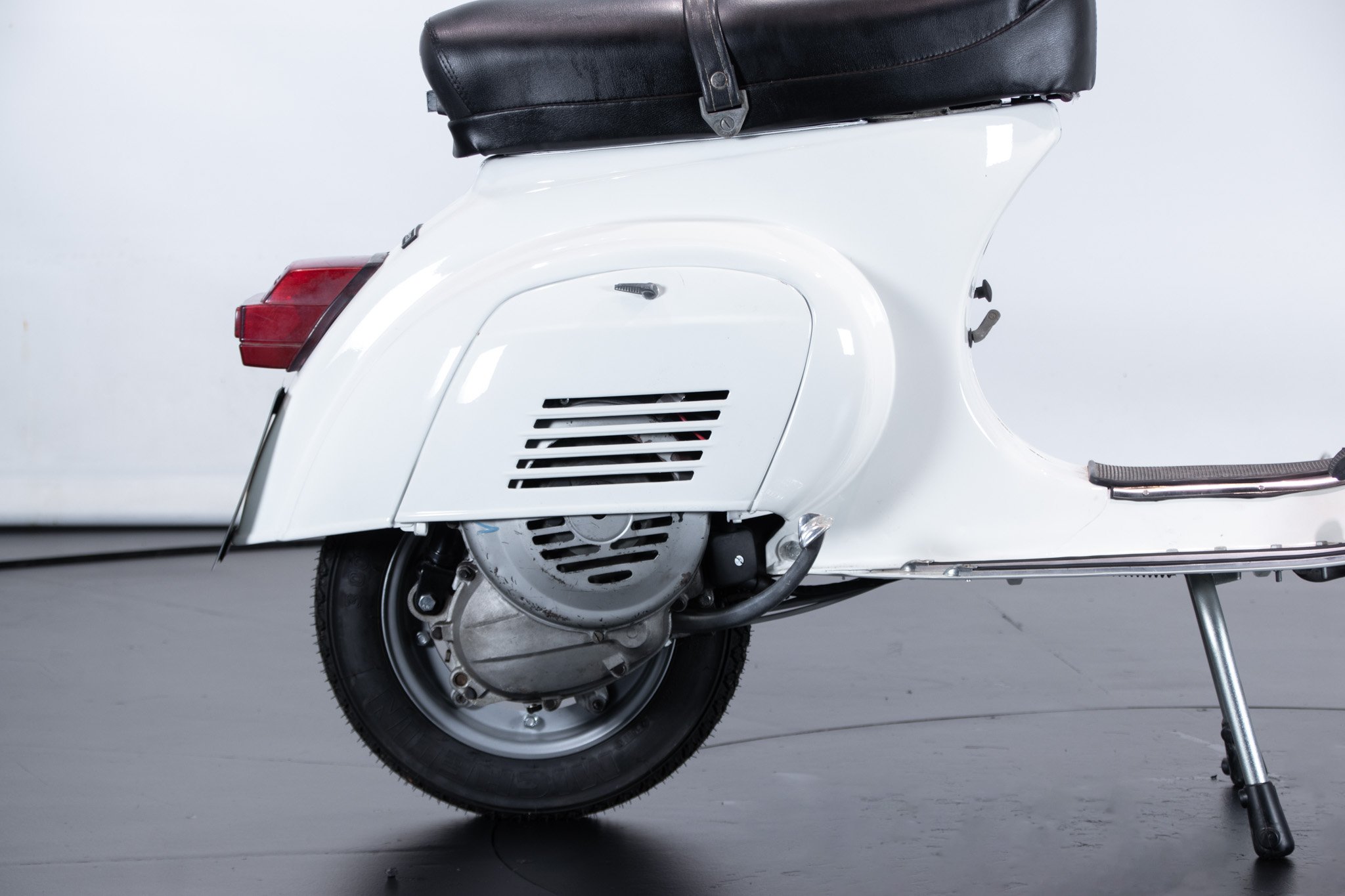 Piaggio VESPA 125 PRIMAVERA         