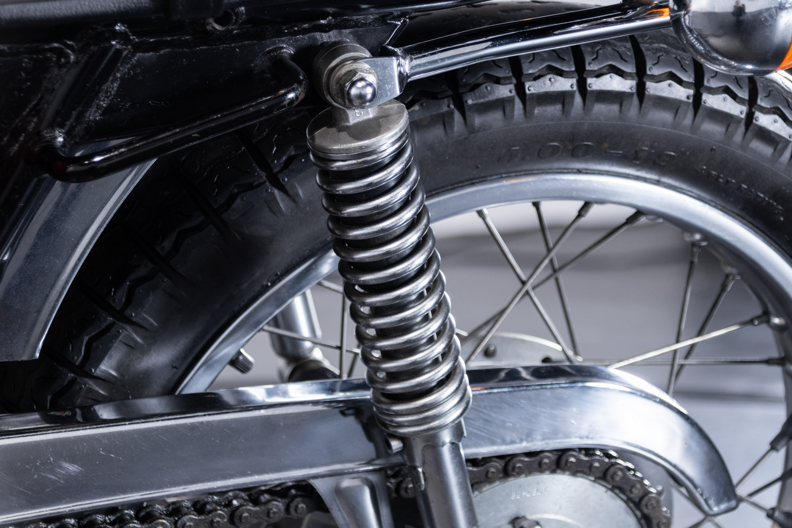 Suzuki TITAN 500 