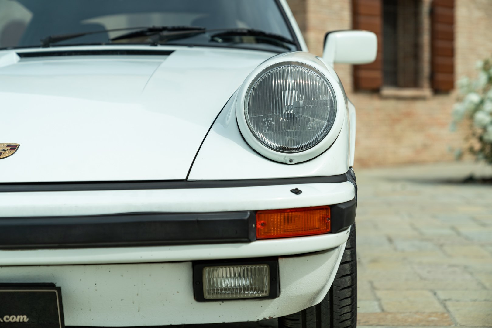 Porsche 911 CARRERA 3.2 CABRIOLET 