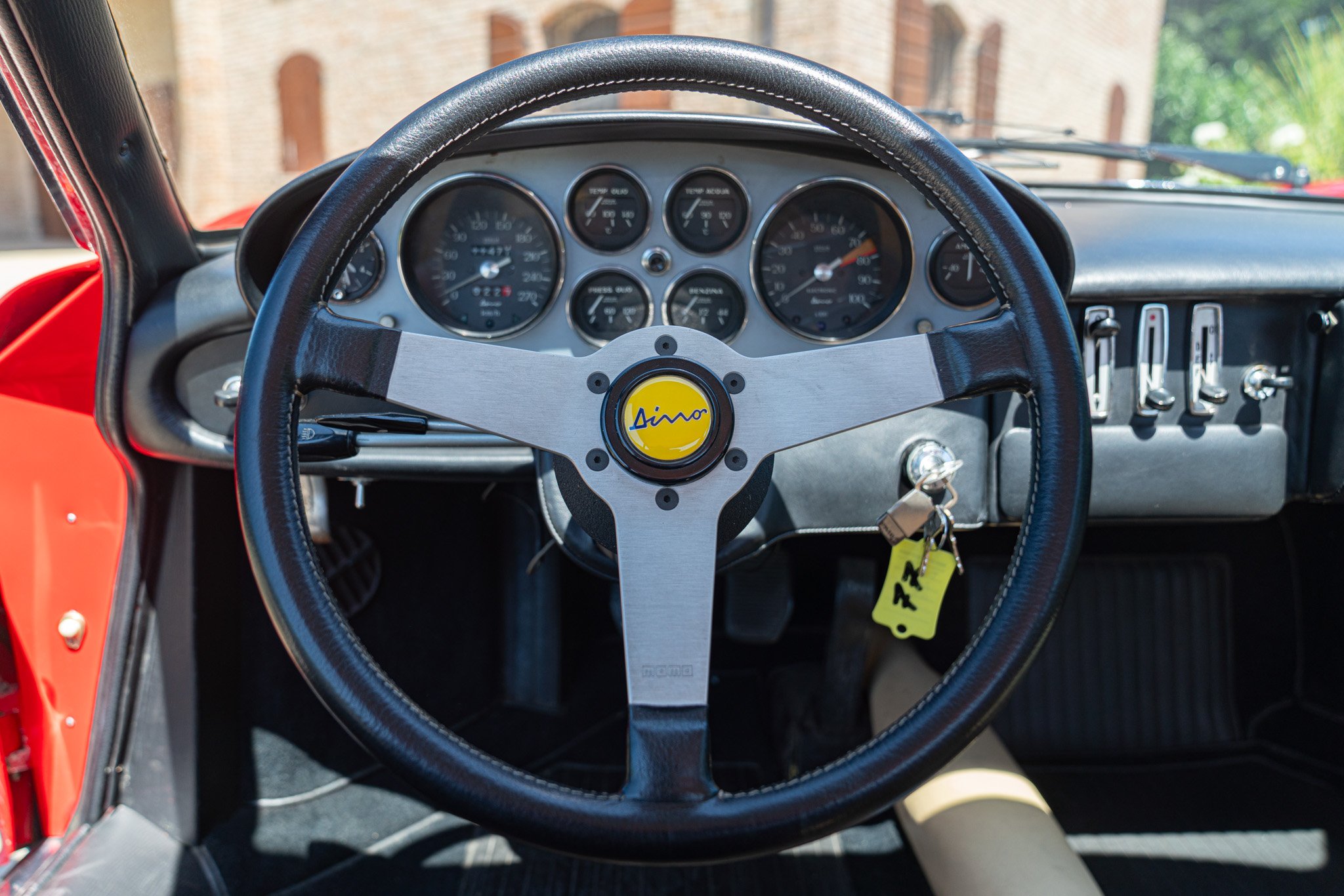 Ferrari DINO 246 GT 