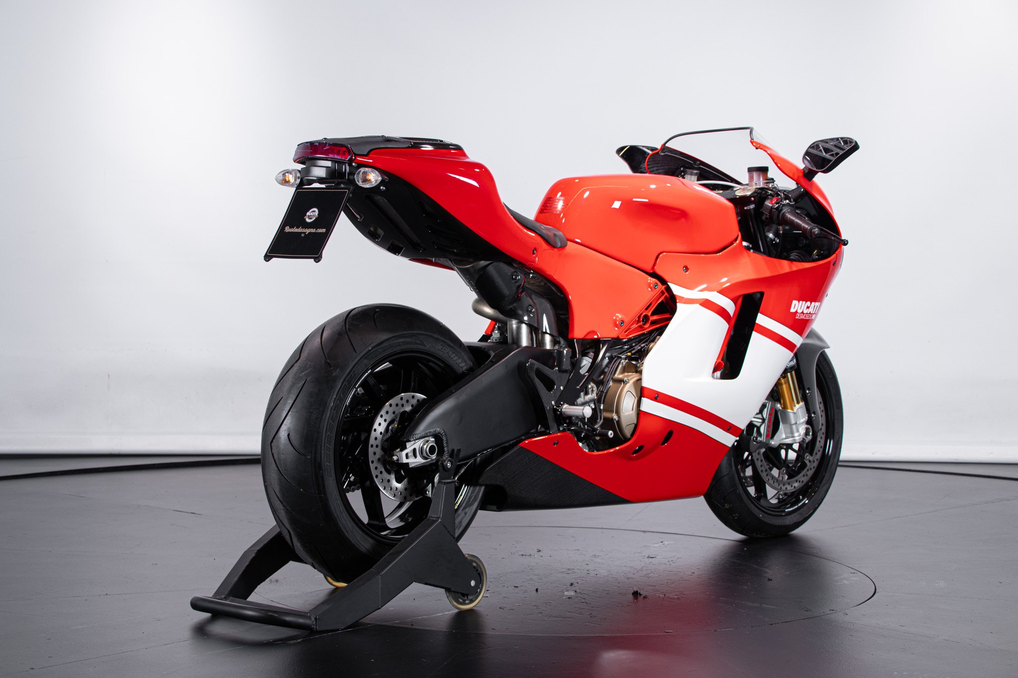 Ducati DESMOSEDICI RR 