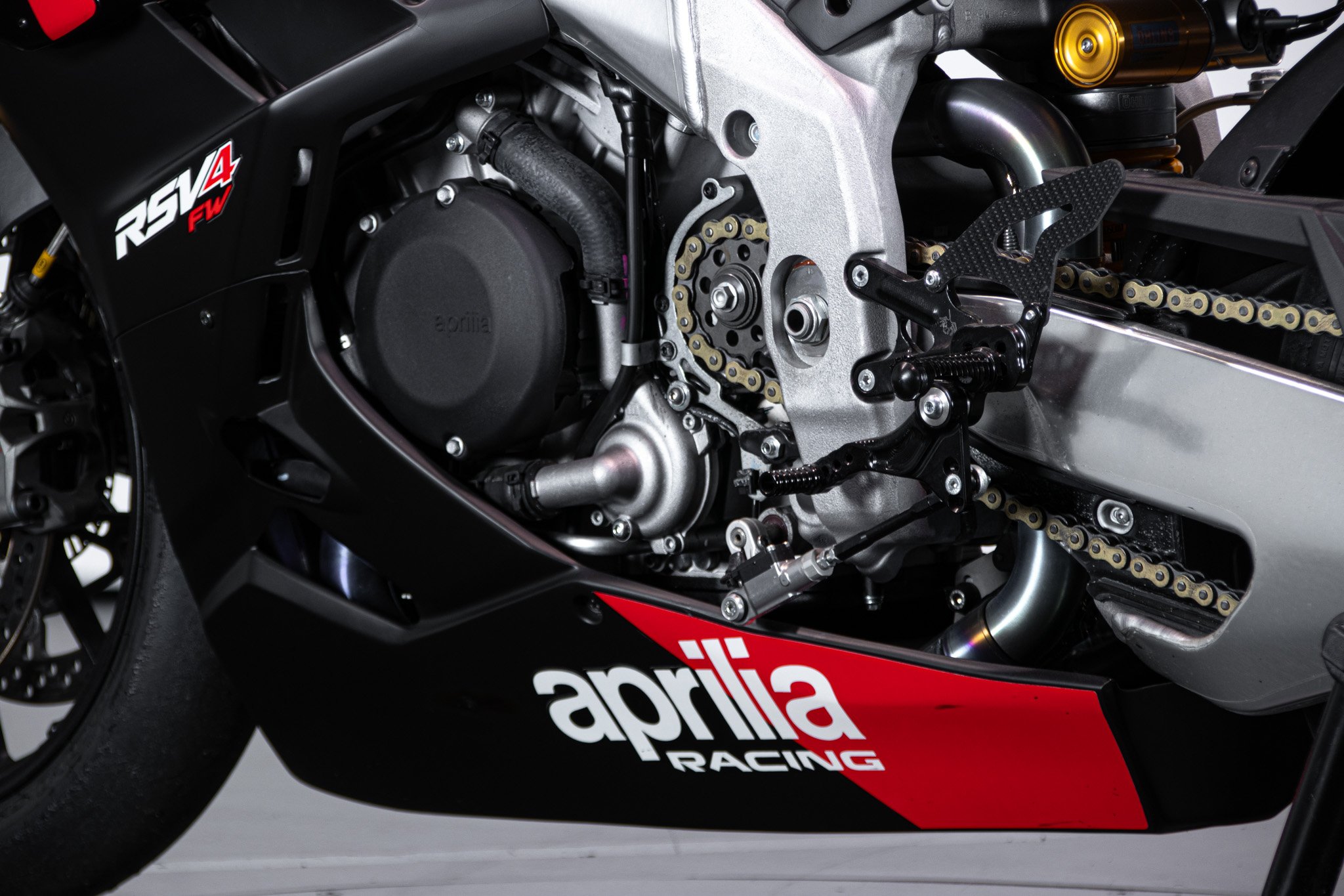 Aprilia RSV4 FACTORY WORKS 