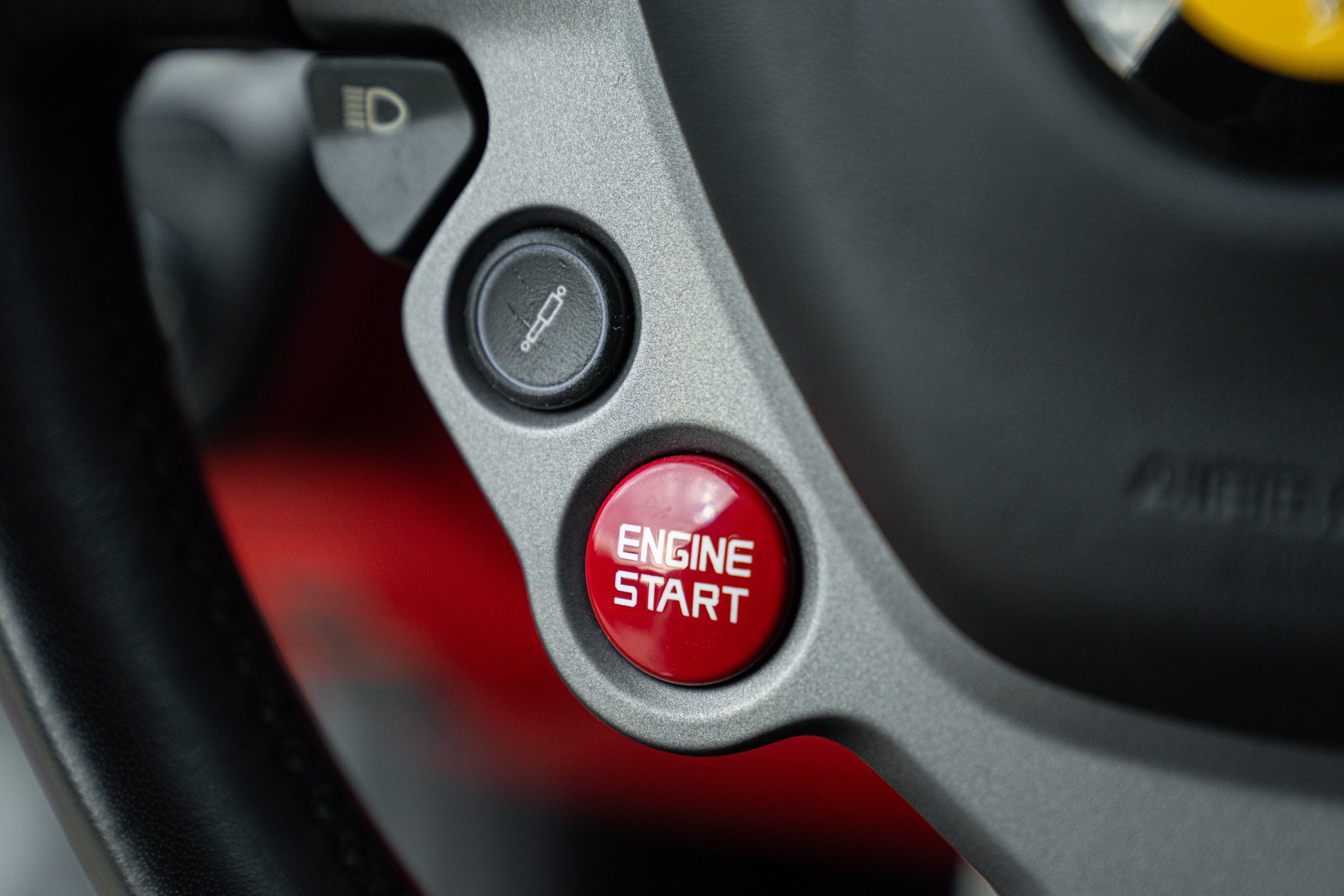 Ferrari F12 BERLINETTA 