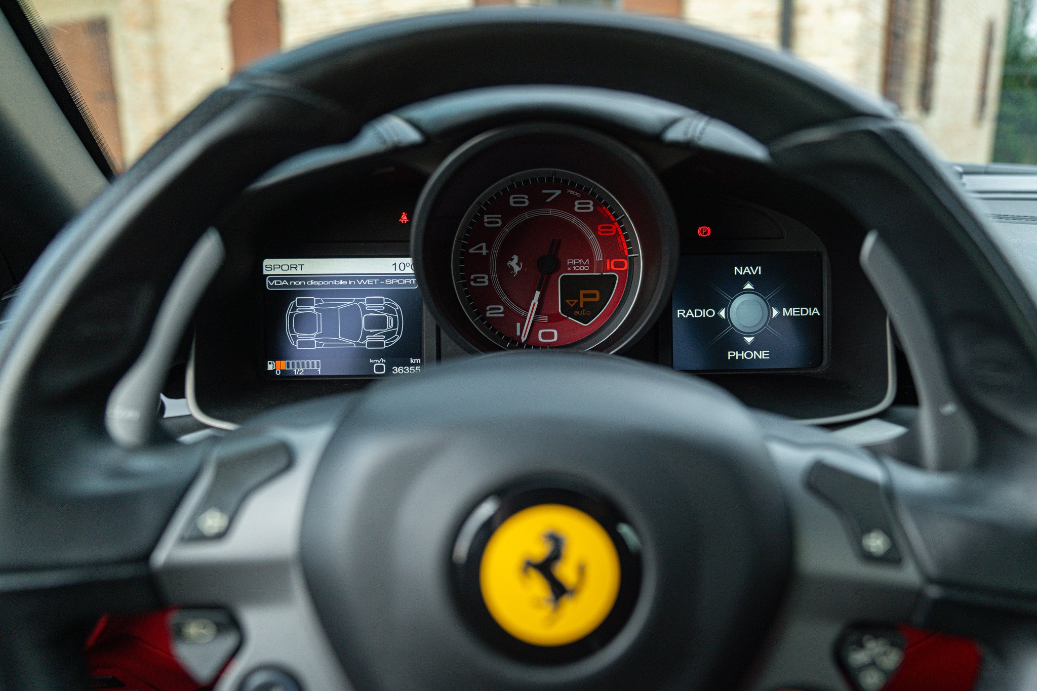 Ferrari F12 BERLINETTA 
