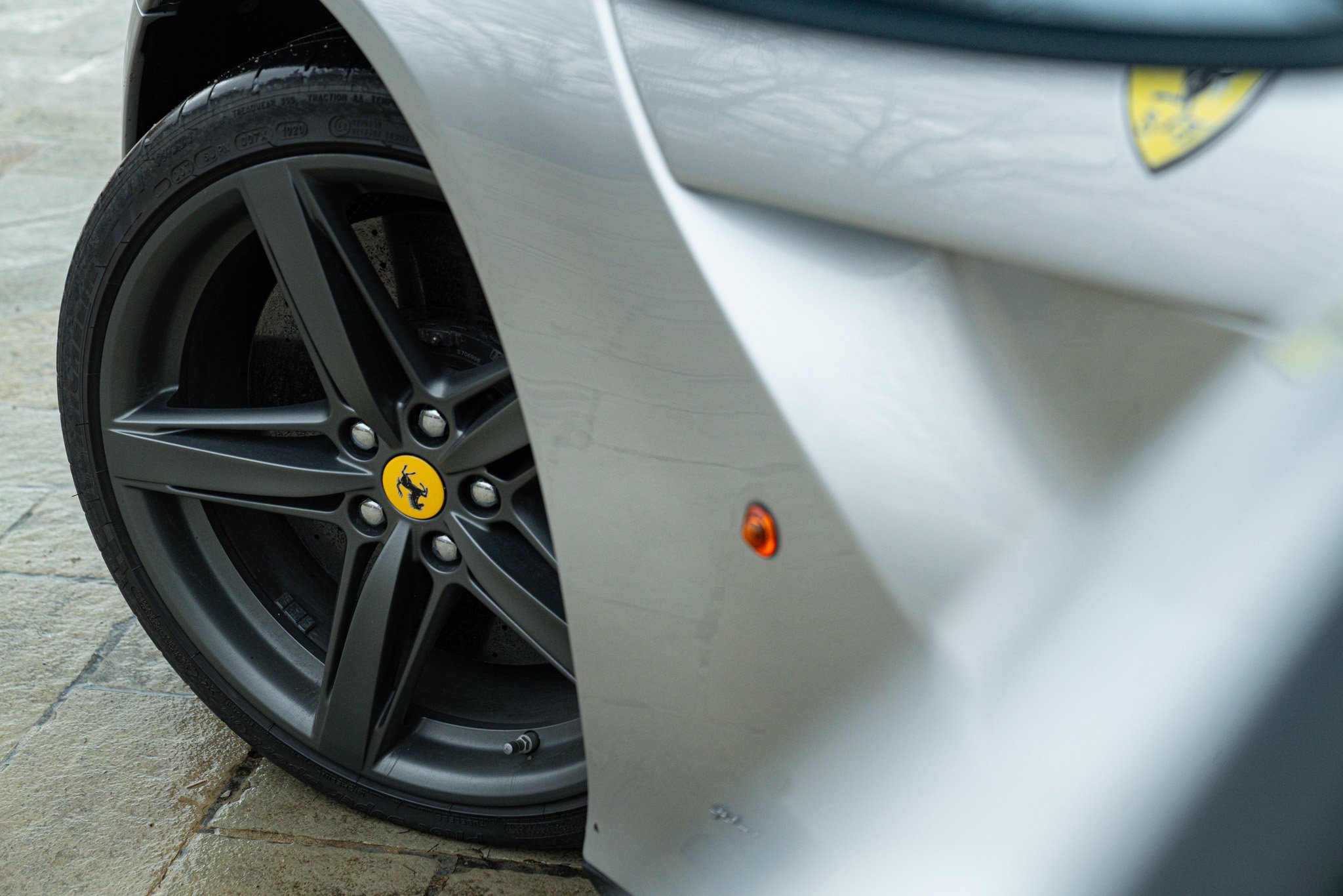 Ferrari F12 BERLINETTA 