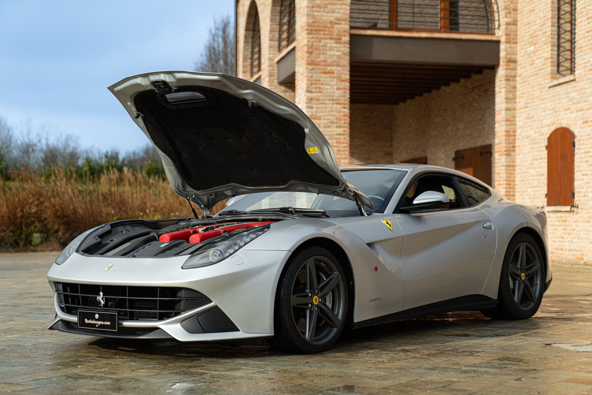 Ferrari F12 BERLINETTA 