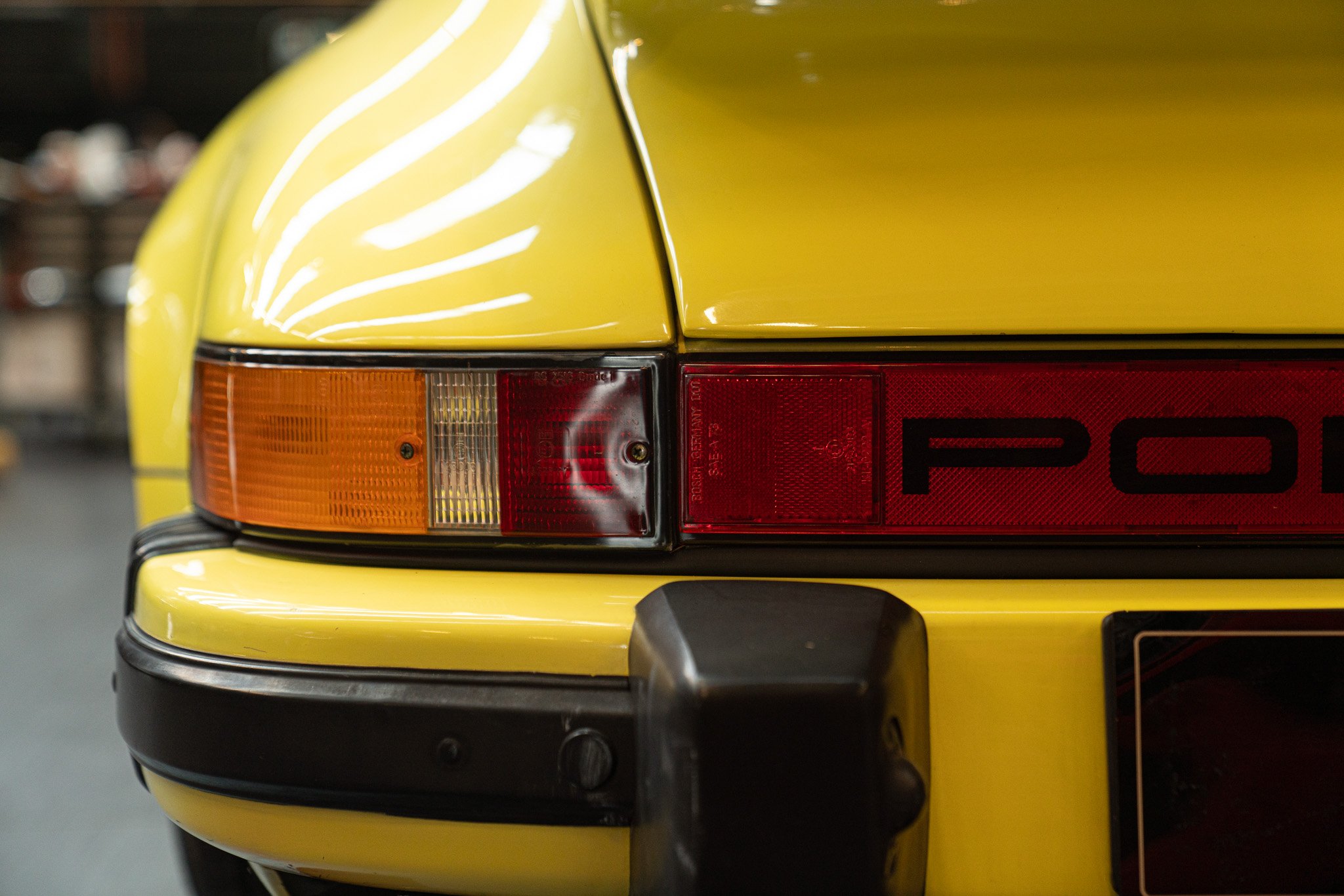 Porsche 911 CARRERA 2.7 SC TARGA 