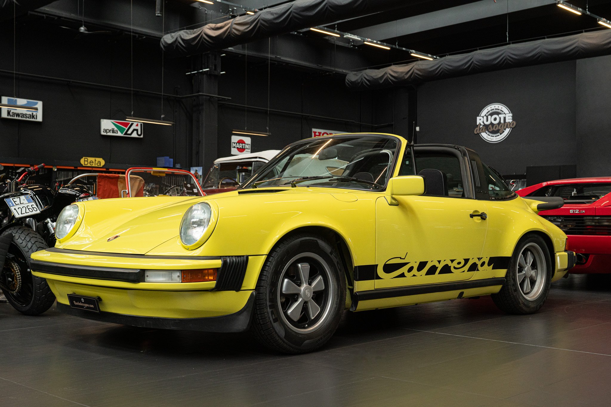 Porsche 911 CARRERA 2.7 SC TARGA 