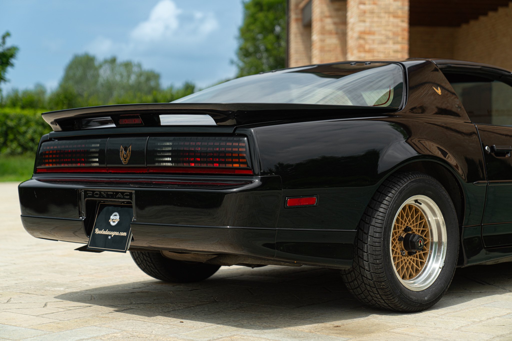 Pontiac FIREBIRD TRANS-AM 