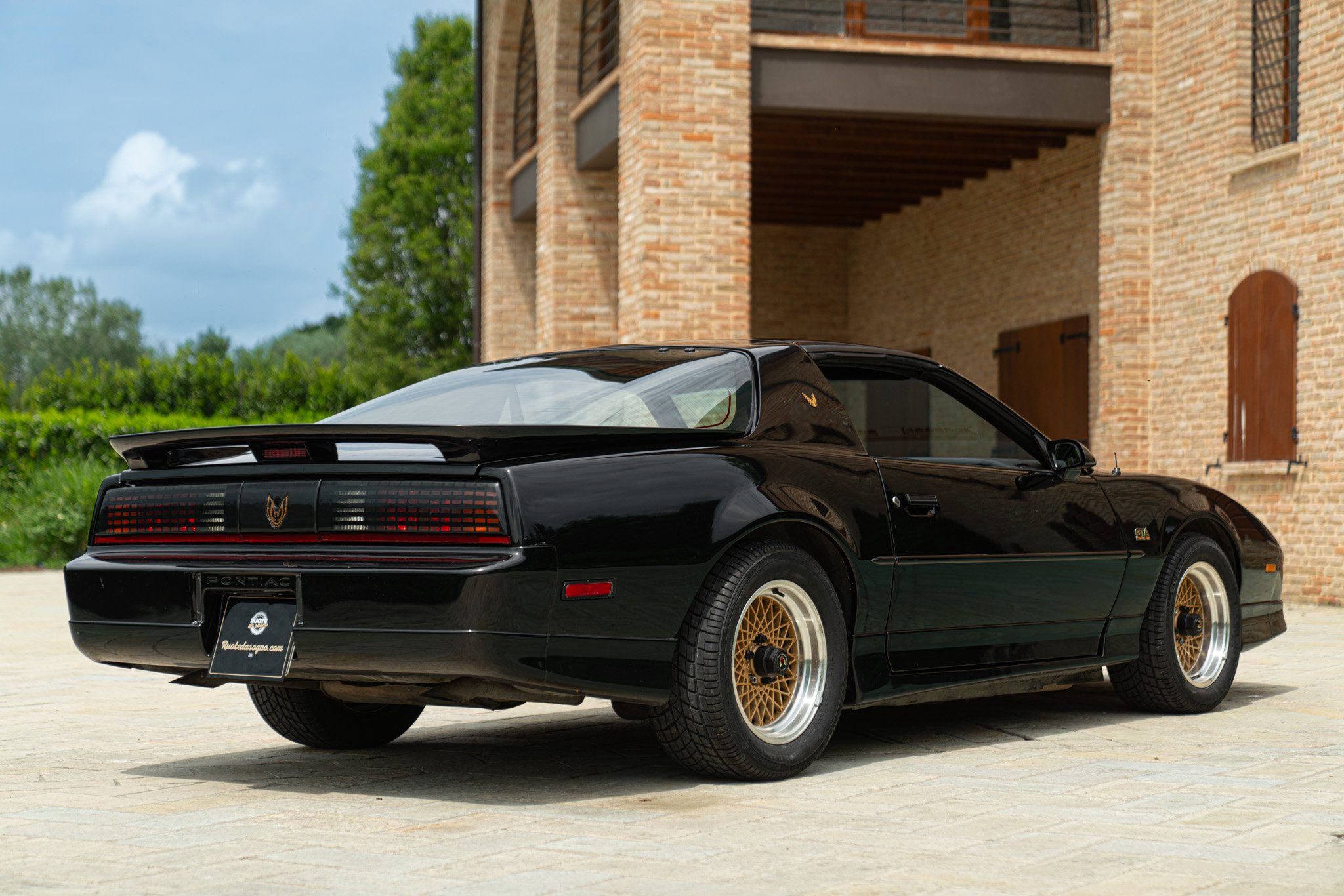 Pontiac FIREBIRD TRANS-AM 