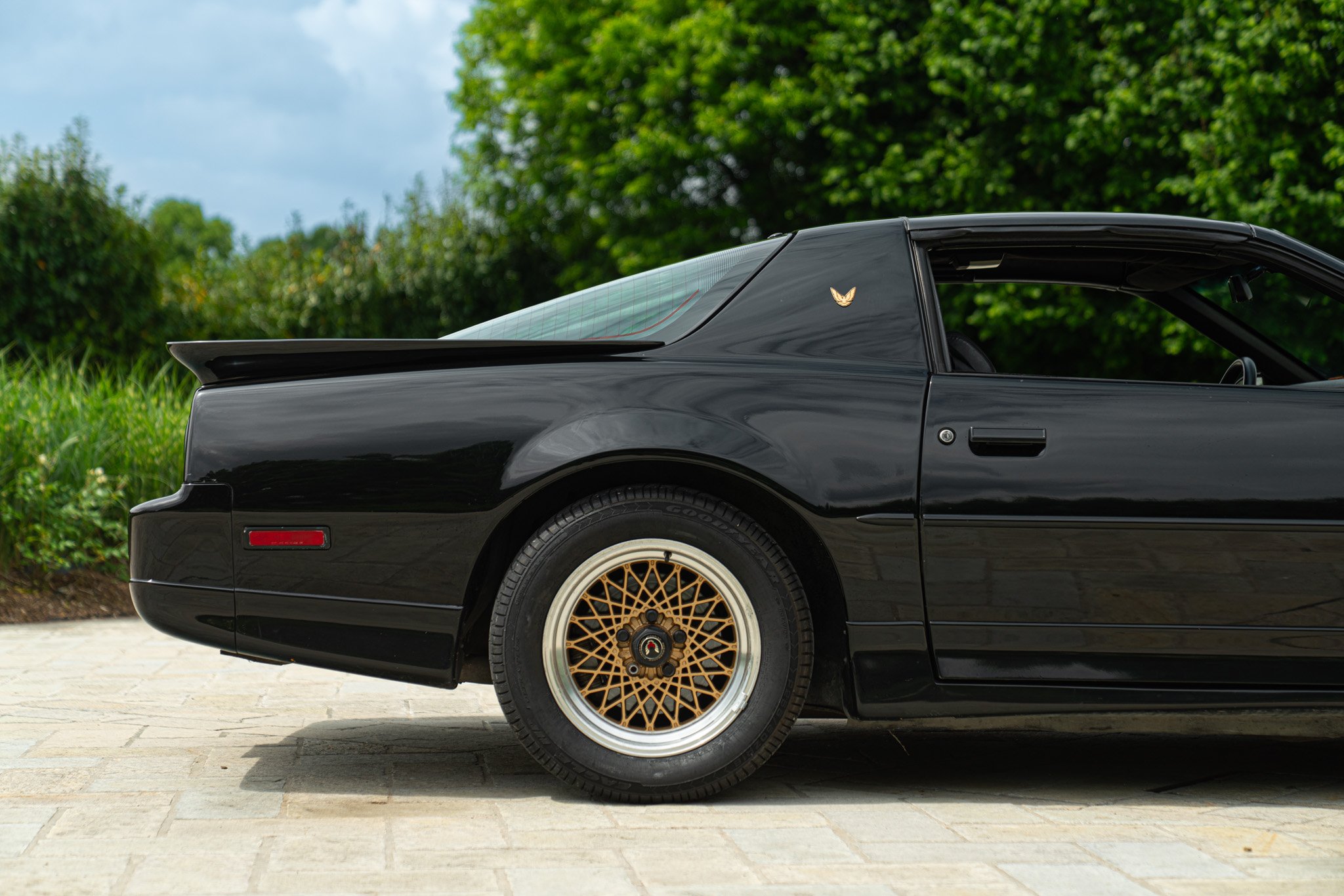 Pontiac FIREBIRD TRANS-AM 