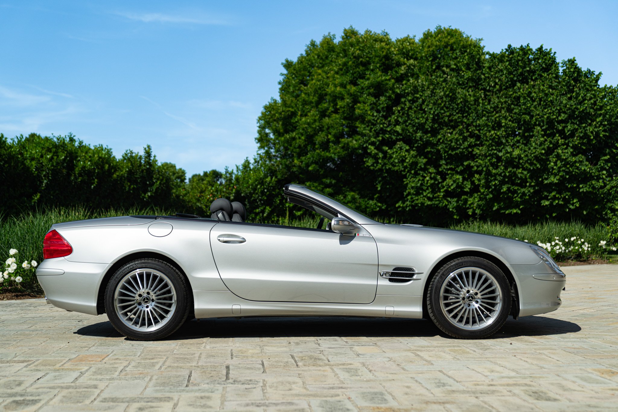 Mercedes Benz 350 SL AMG 