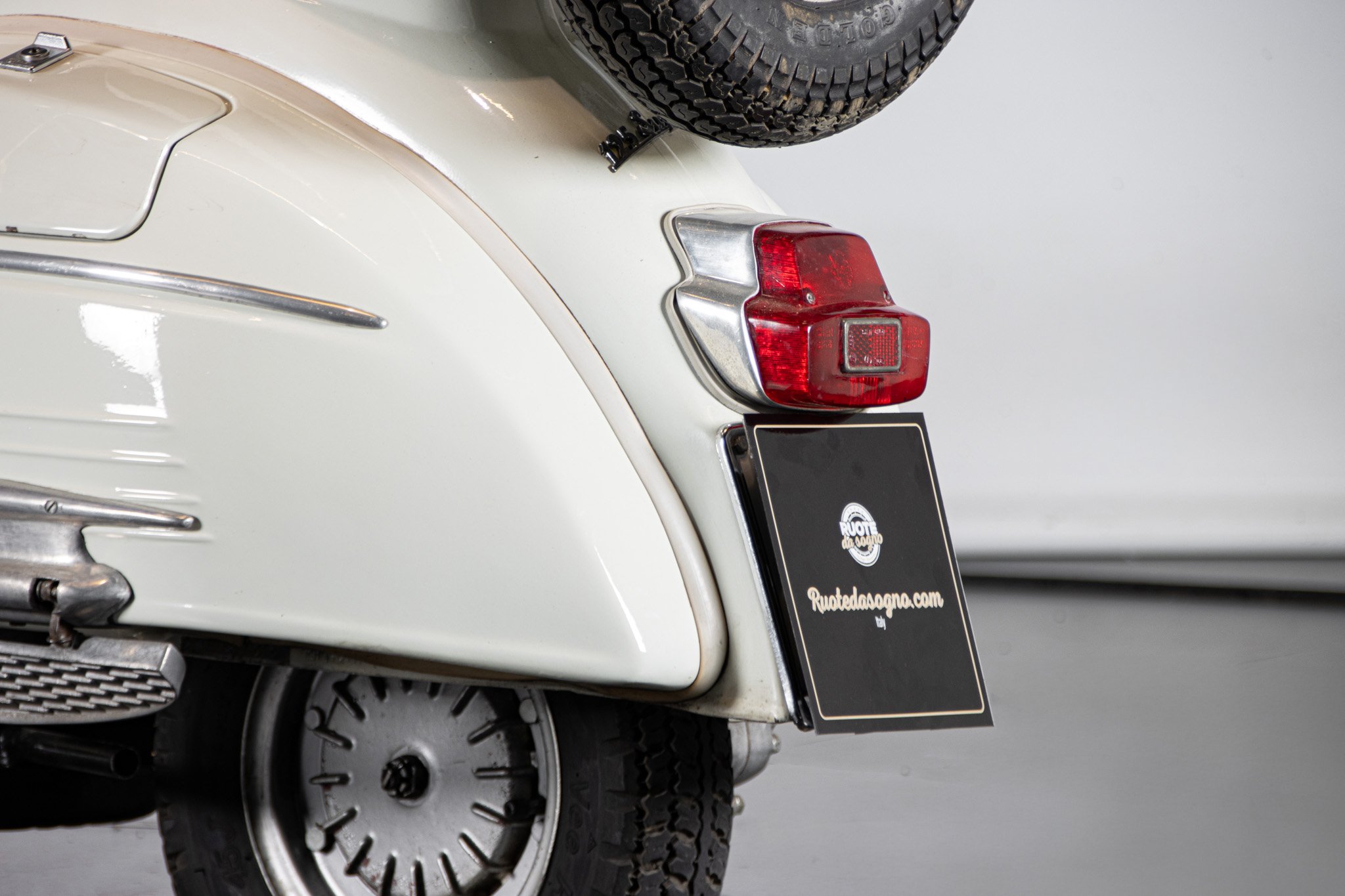 Piaggio VESPA 125 SUPER 