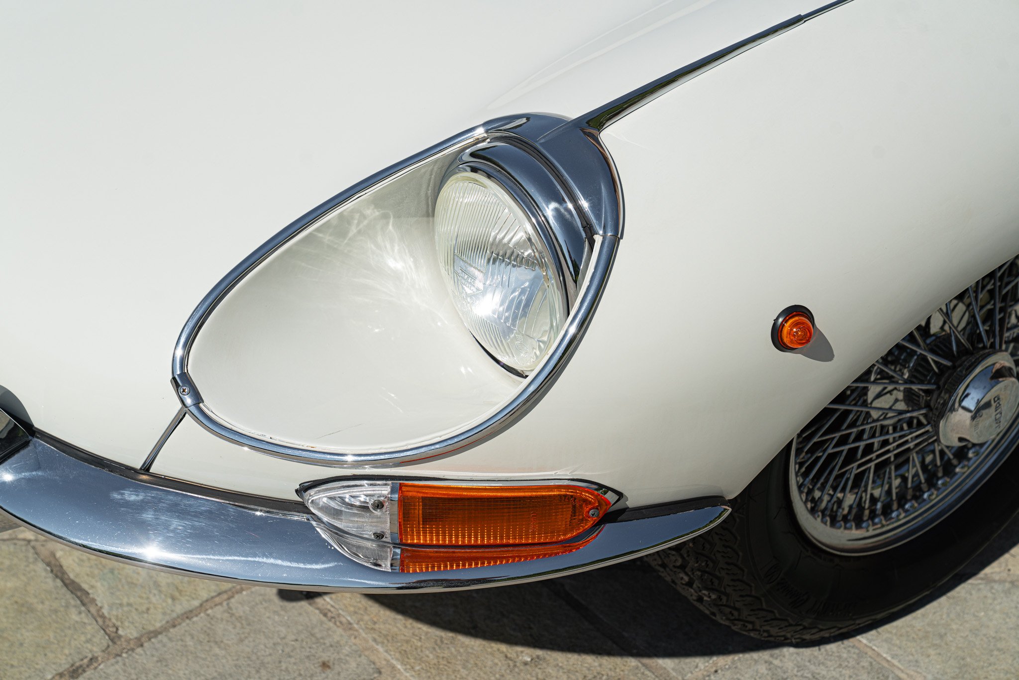 Jaguar E-TYPE I° SERIE 4.2 ROADSTER 