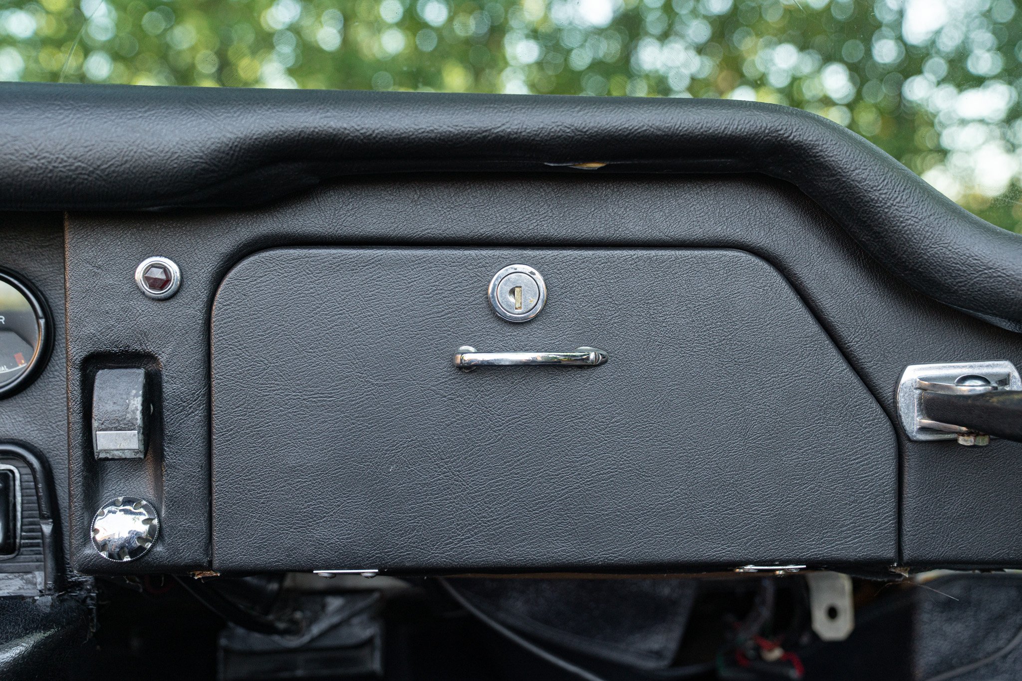 Jaguar E-TYPE I° SERIE 4.2 ROADSTER 