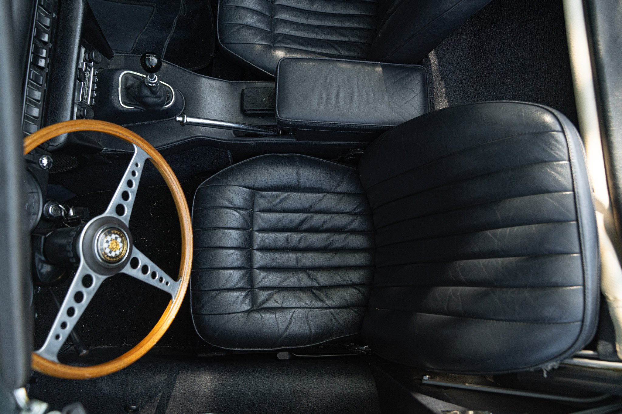 Jaguar E-TYPE I° SERIE 4.2 ROADSTER 