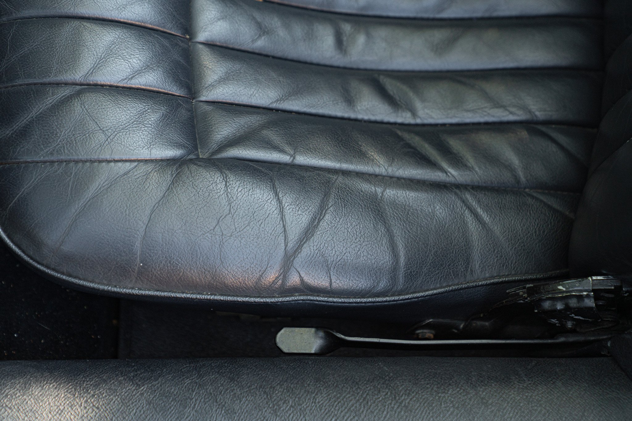 Jaguar E-TYPE I° SERIE 4.2 ROADSTER 