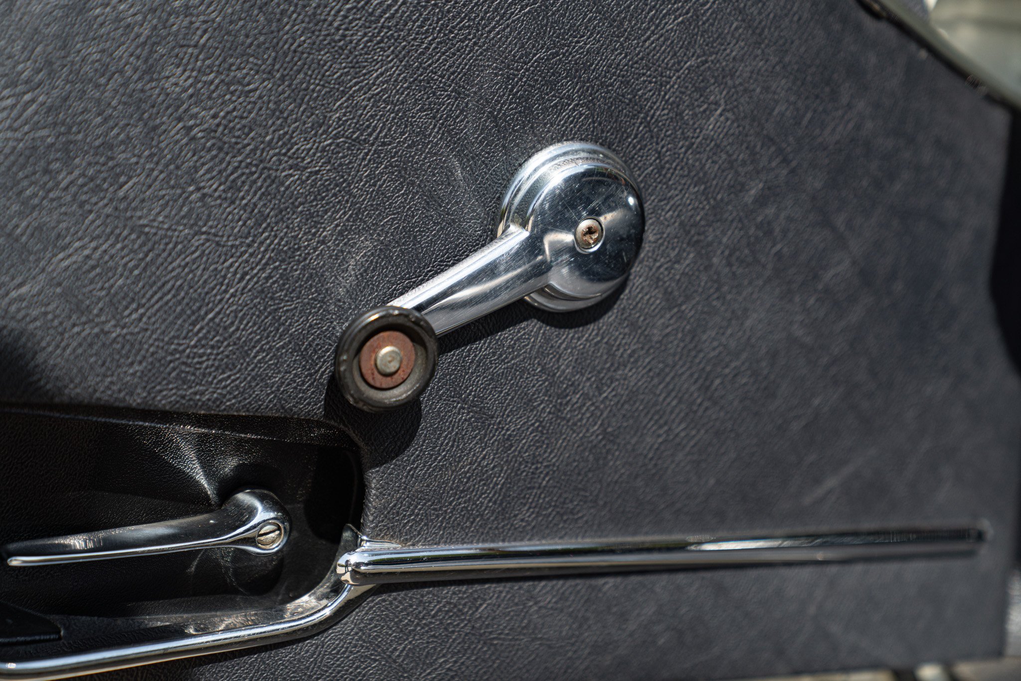 Jaguar E-TYPE I° SERIE 4.2 ROADSTER 