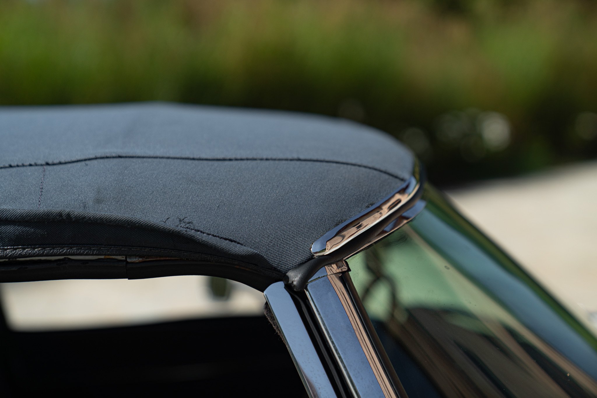 Jaguar E-TYPE I° SERIE 4.2 ROADSTER 
