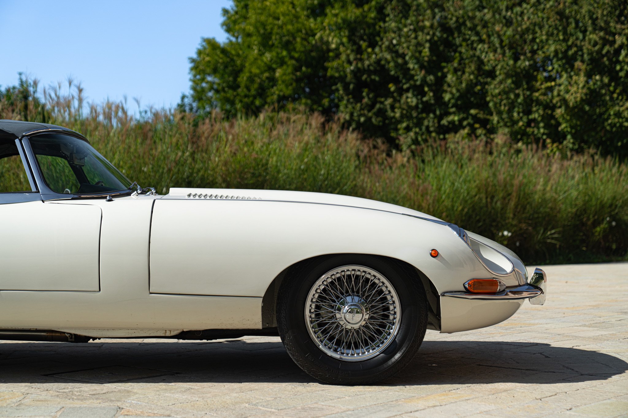 Jaguar E-TYPE I° SERIE 4.2 ROADSTER 