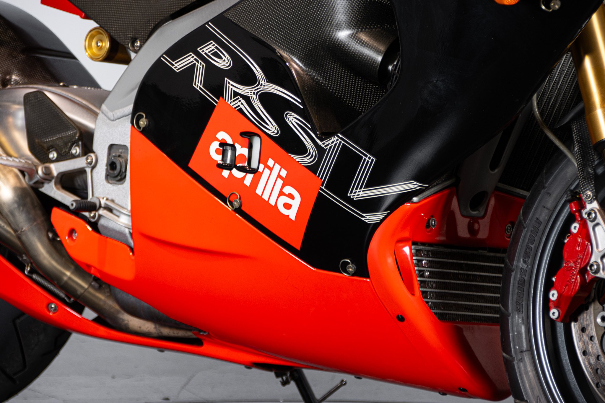 Aprilia RSV 1000 SP V60 