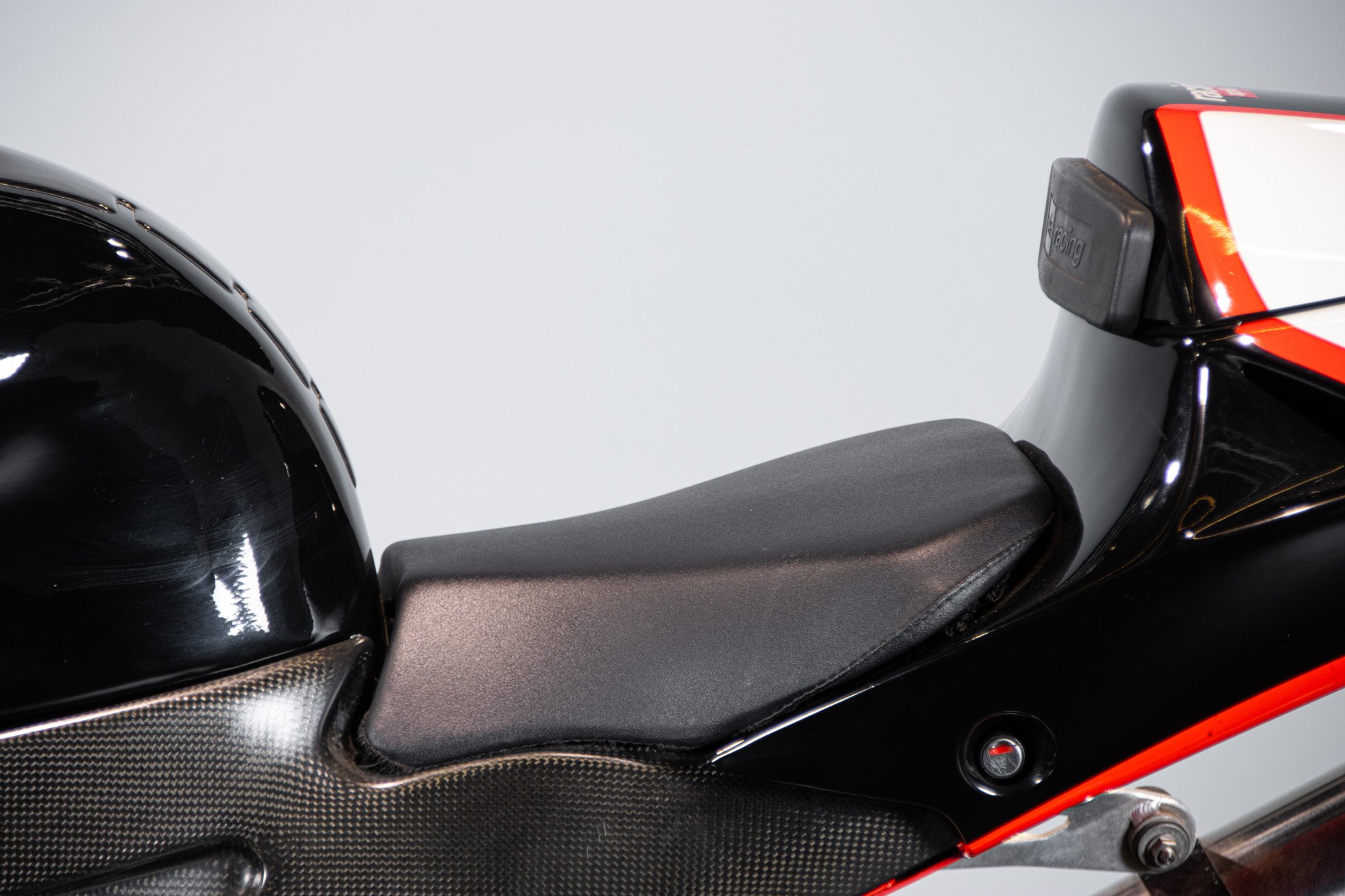 Aprilia RSV 1000 SP V60 