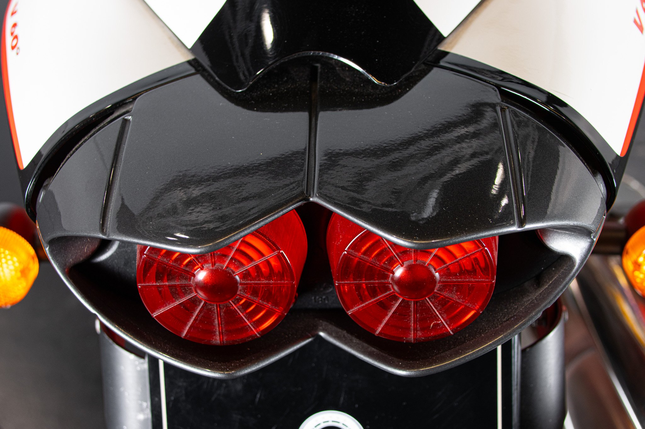 Aprilia RSV 1000 SP V60 