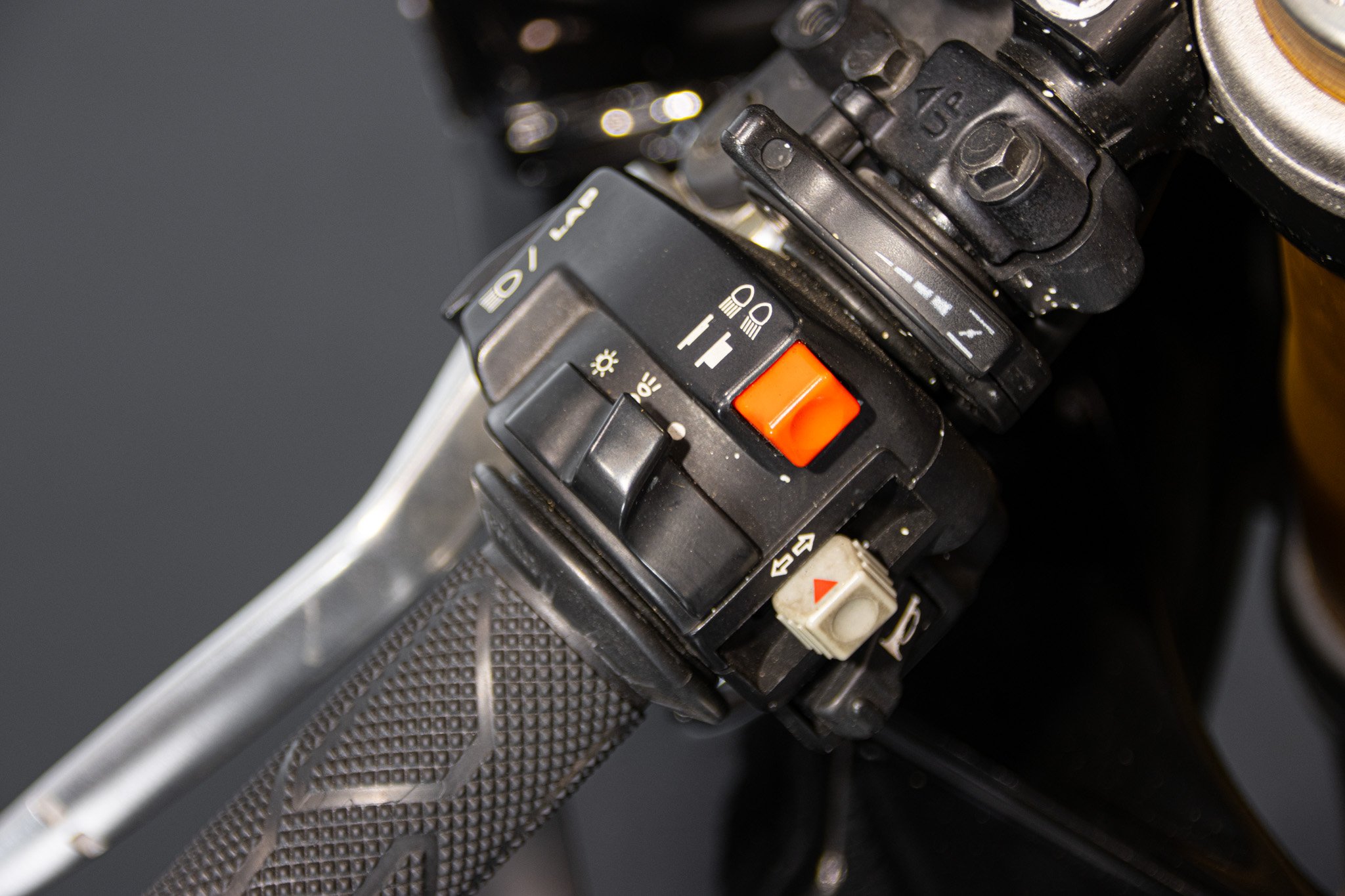 Aprilia RSV 1000 SP V60 
