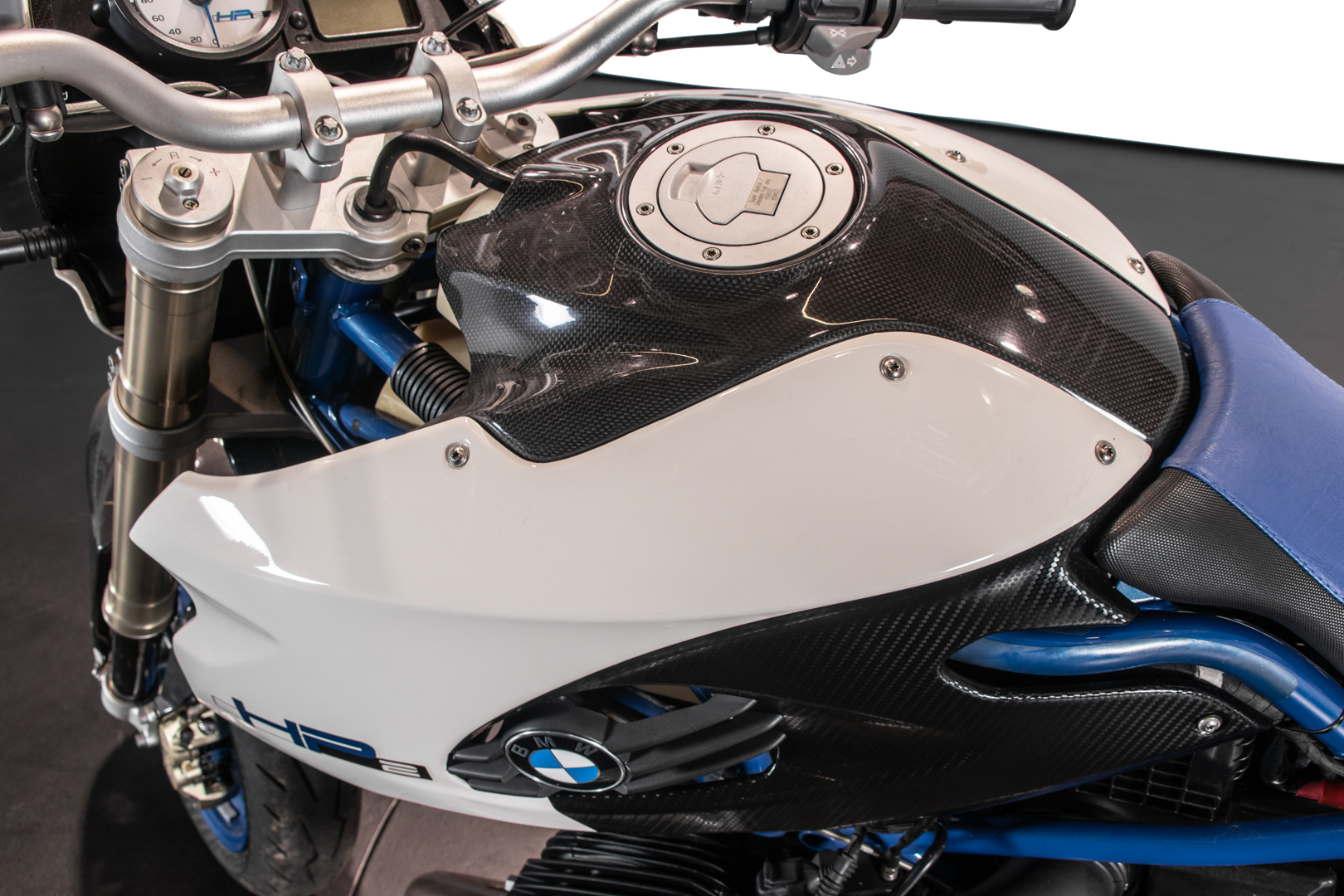 BMW HP2 Megamoto 